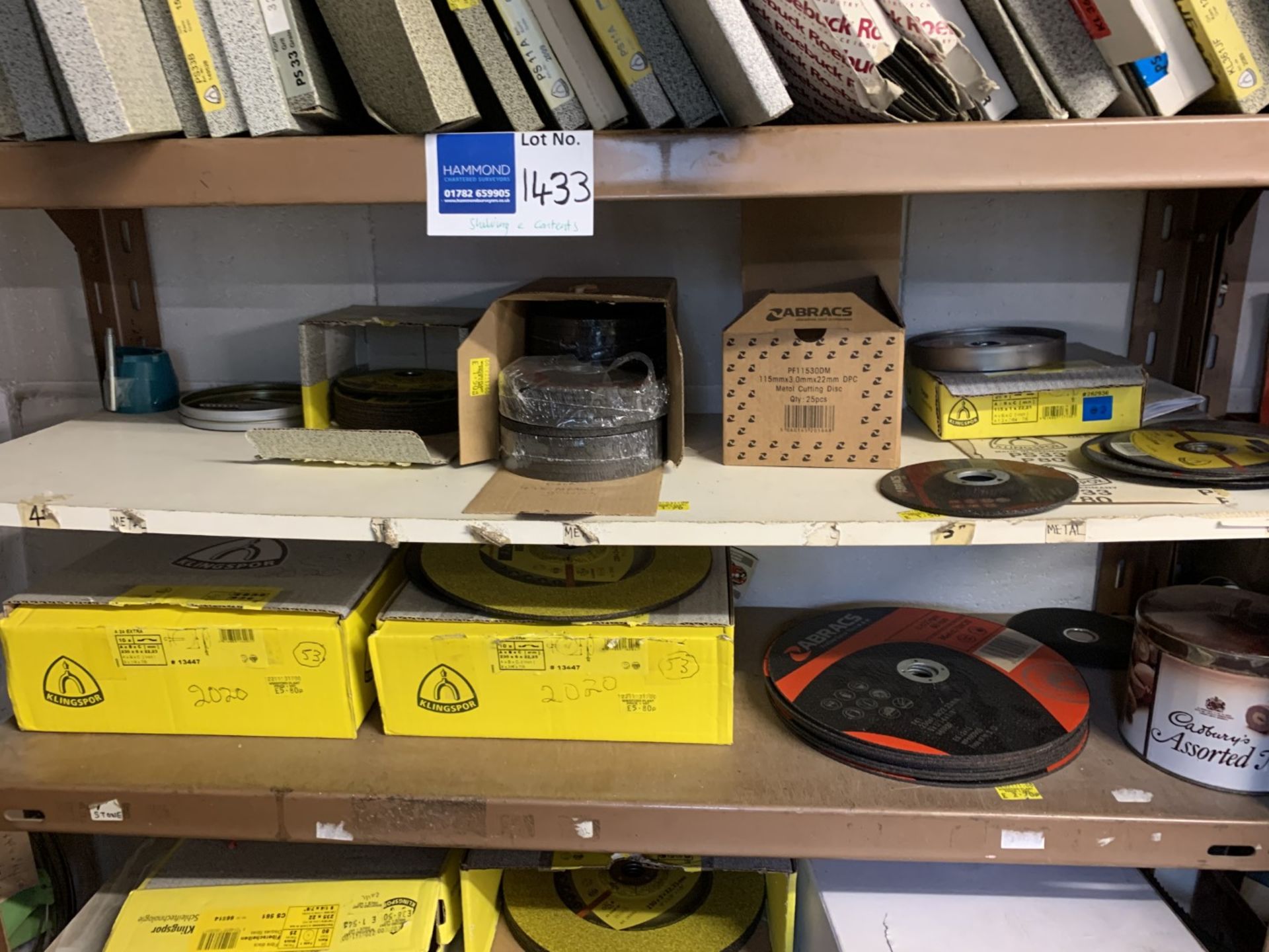 Metal shelves and contents including Klingspor abrasive disc and sand paper - Image 4 of 5