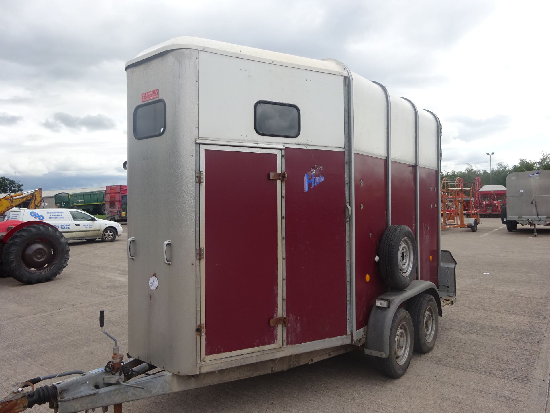 IFOR WILLIAMS HUNTER 510  FAIR CONDITION