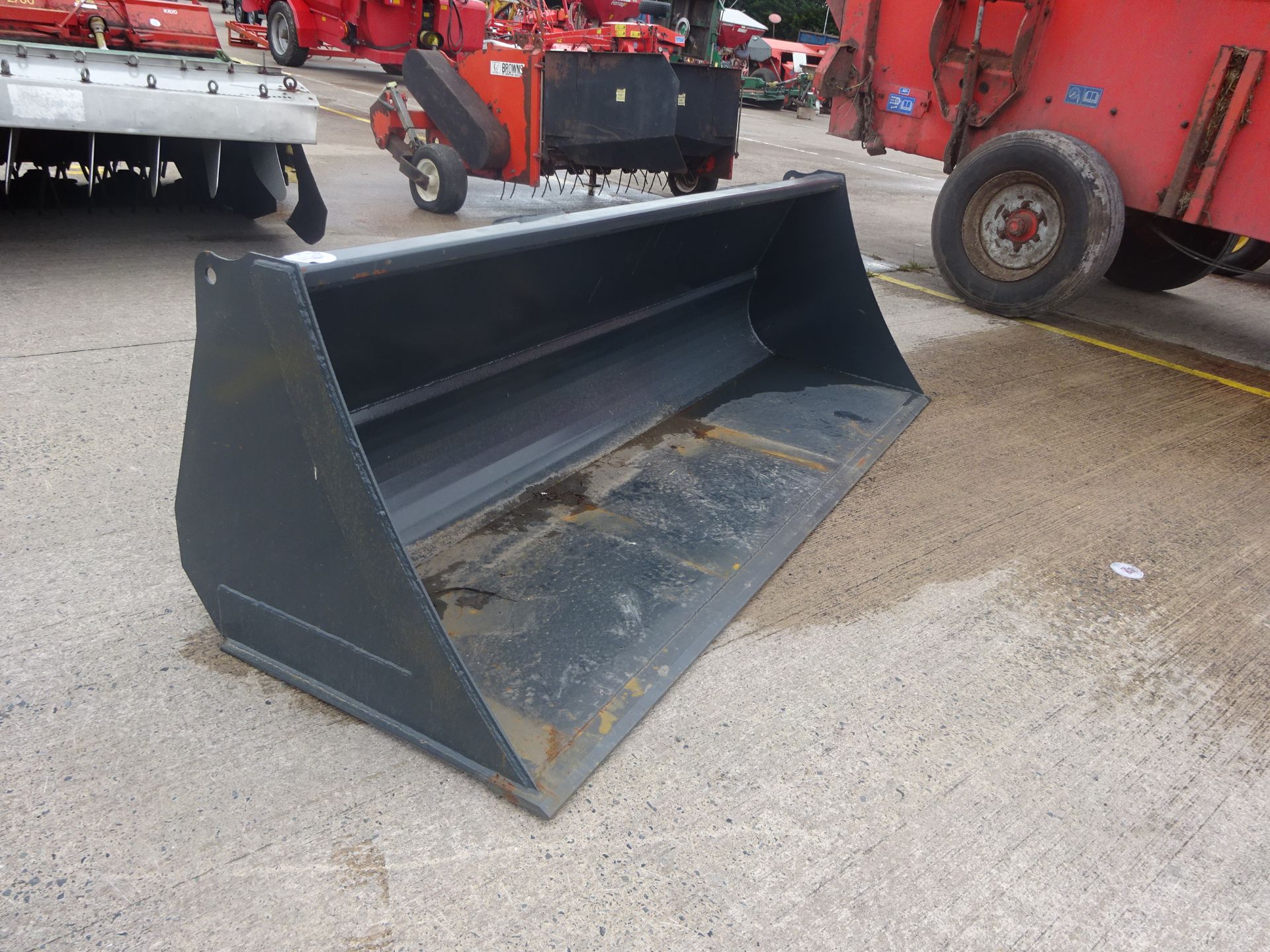 7FT GRAIN BUCKET NEW