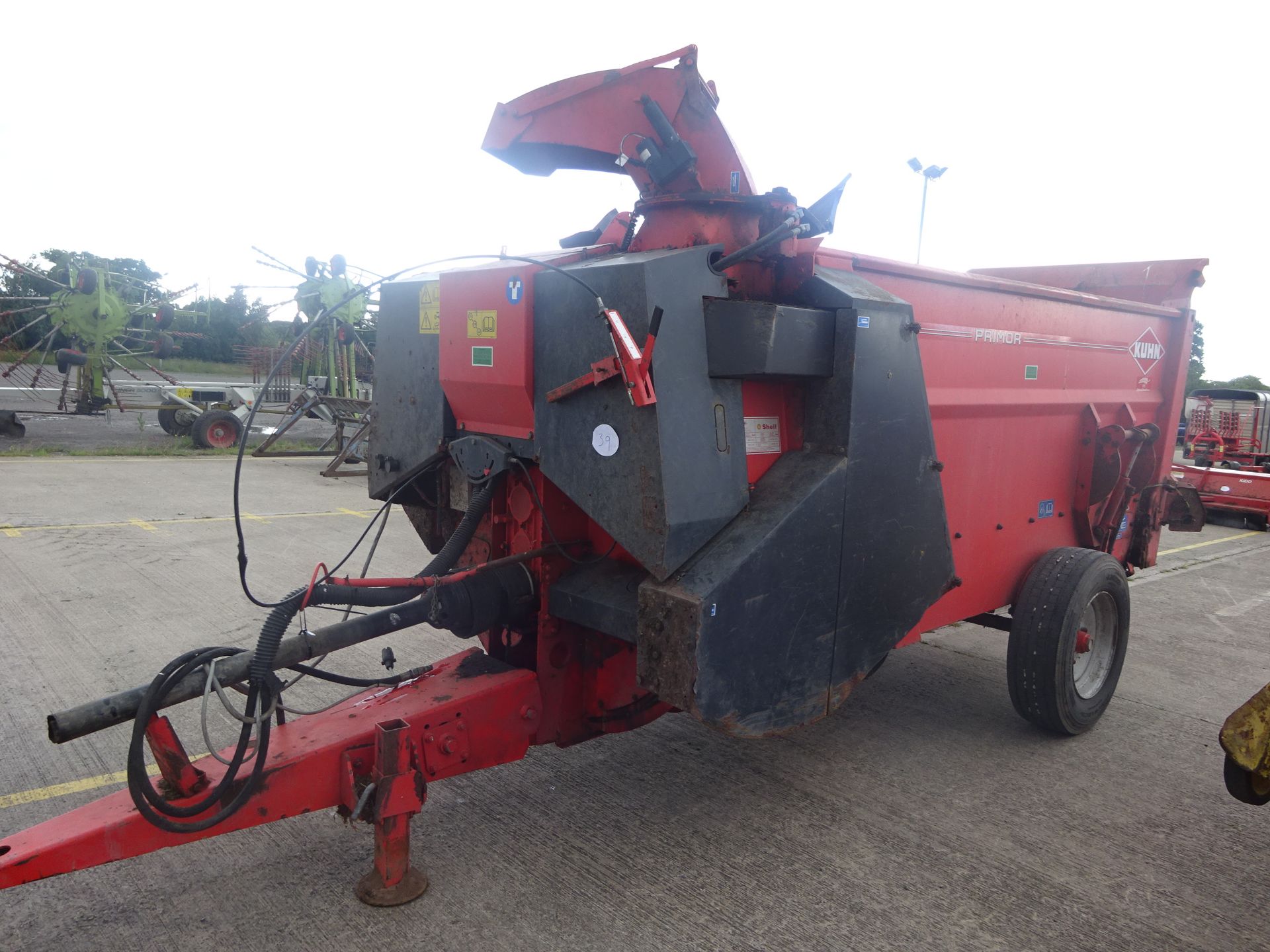 KUHN PRIMOR 5060 TRAILED STRAW CHOPPER