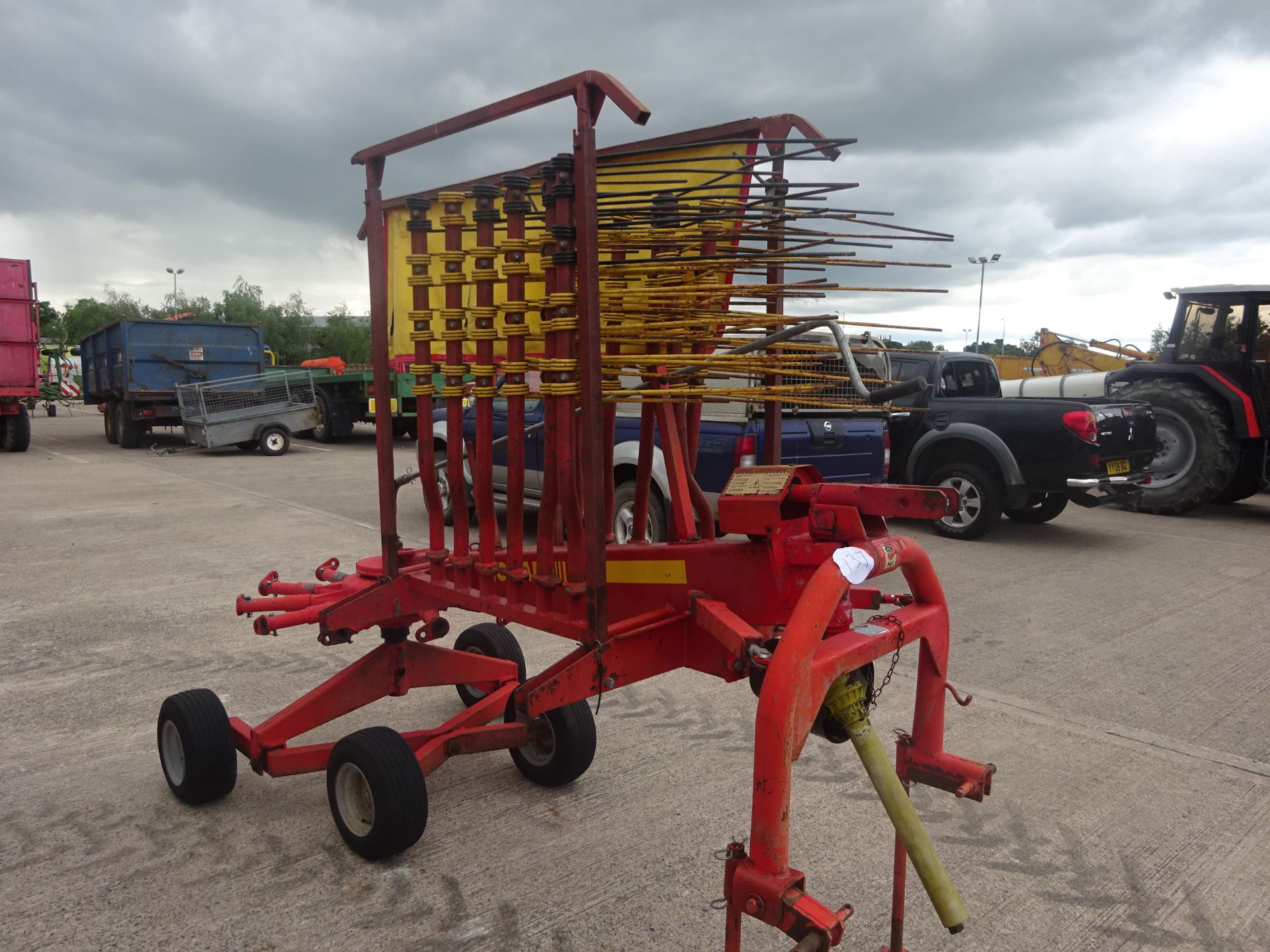 AGRAM 4.6M SINGLE ROTA RAKE