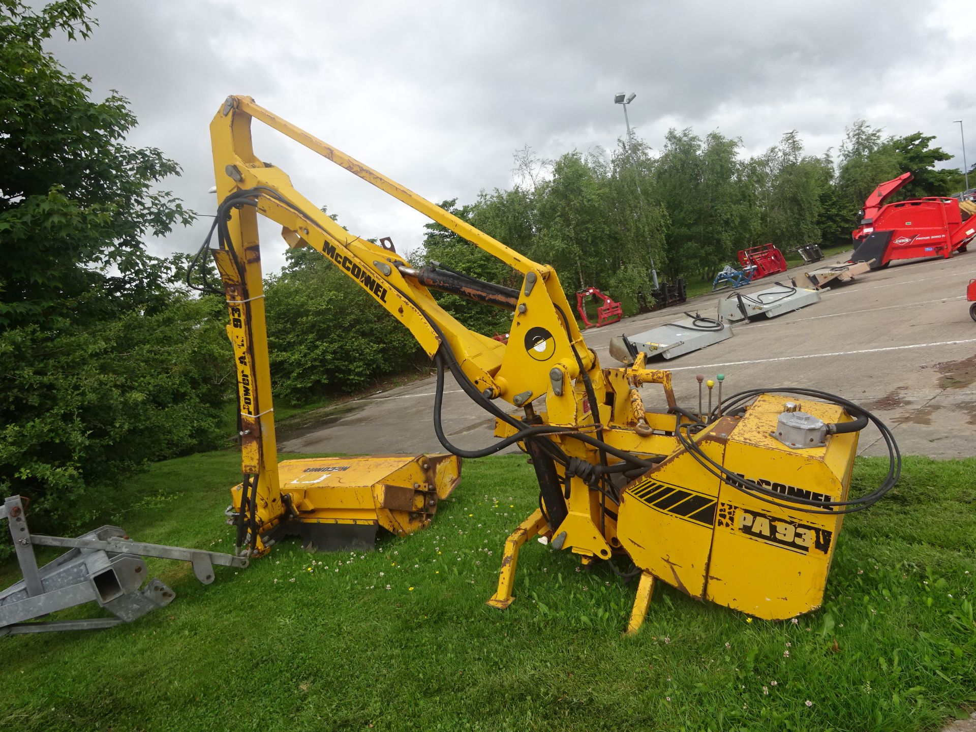 MCCONNEL PA93 HEDGE CUTTER CABLE CONTROL - Image 2 of 2