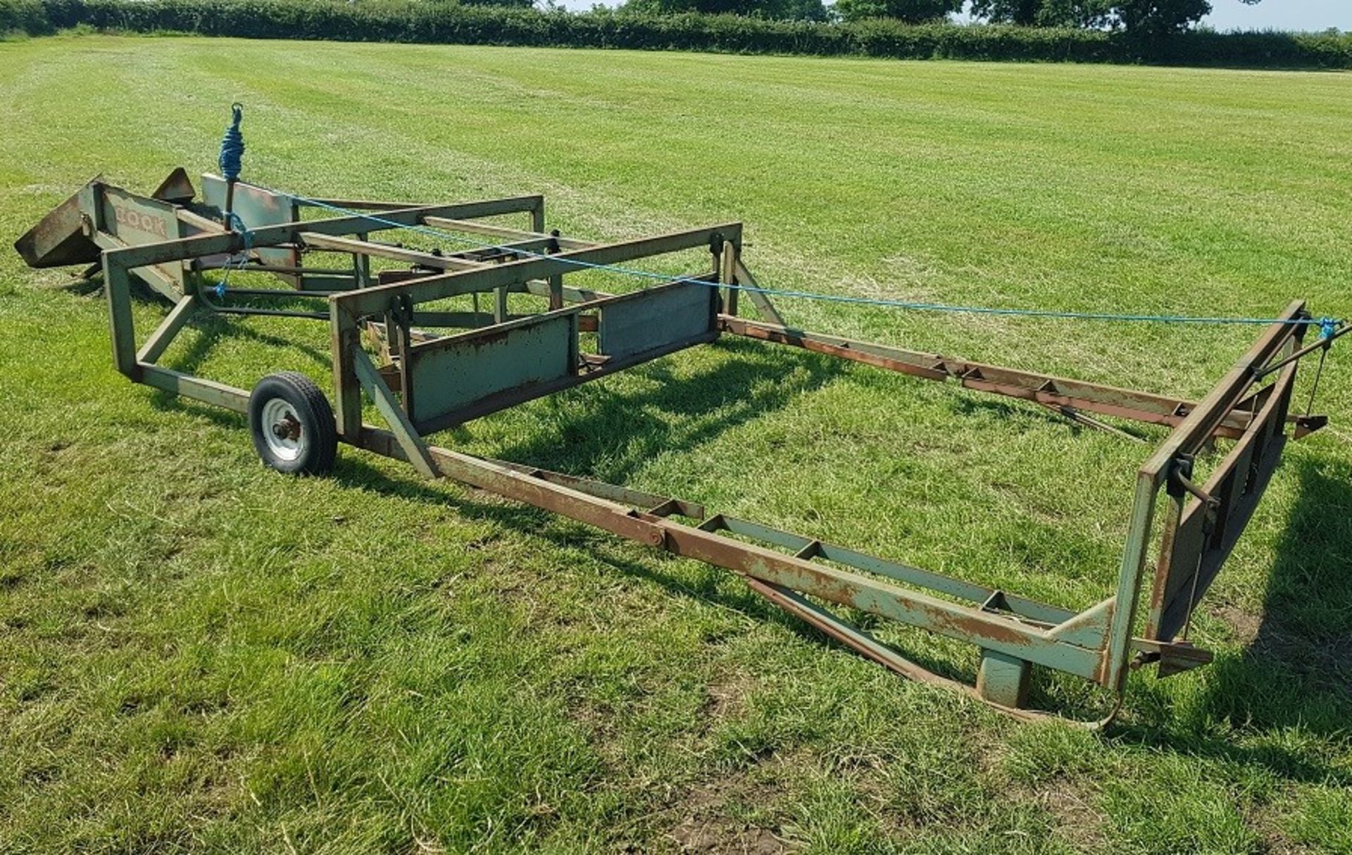 COOKS FLAT 8 WINDROWER BALE SLEDGE