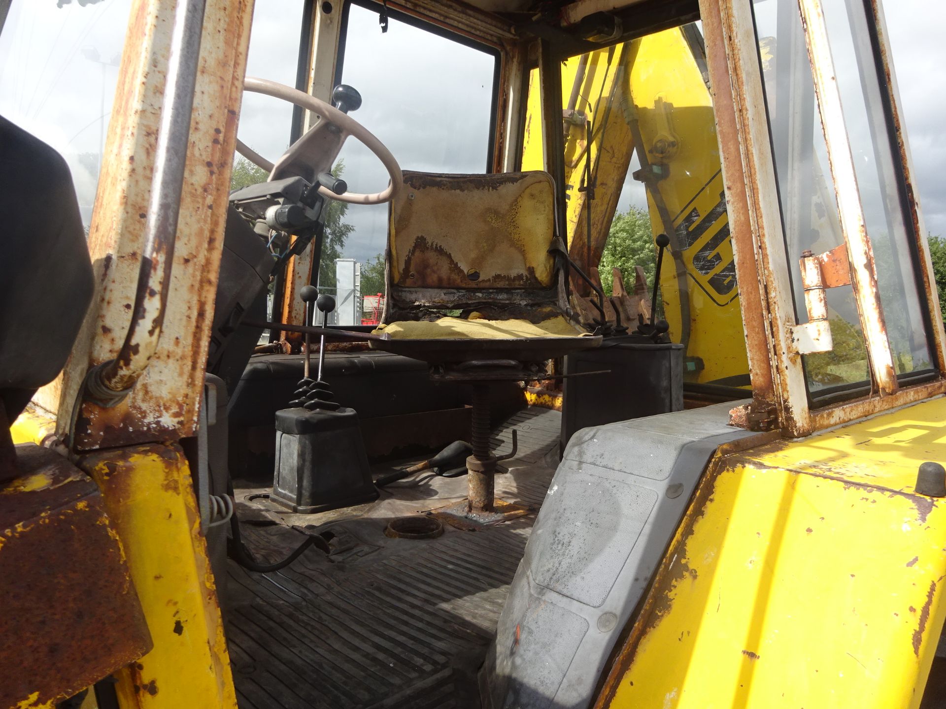 JCB 3CX SITE MASTER 2WD DIGGER C/W EXTENDING BACK ACTOR - Image 3 of 6