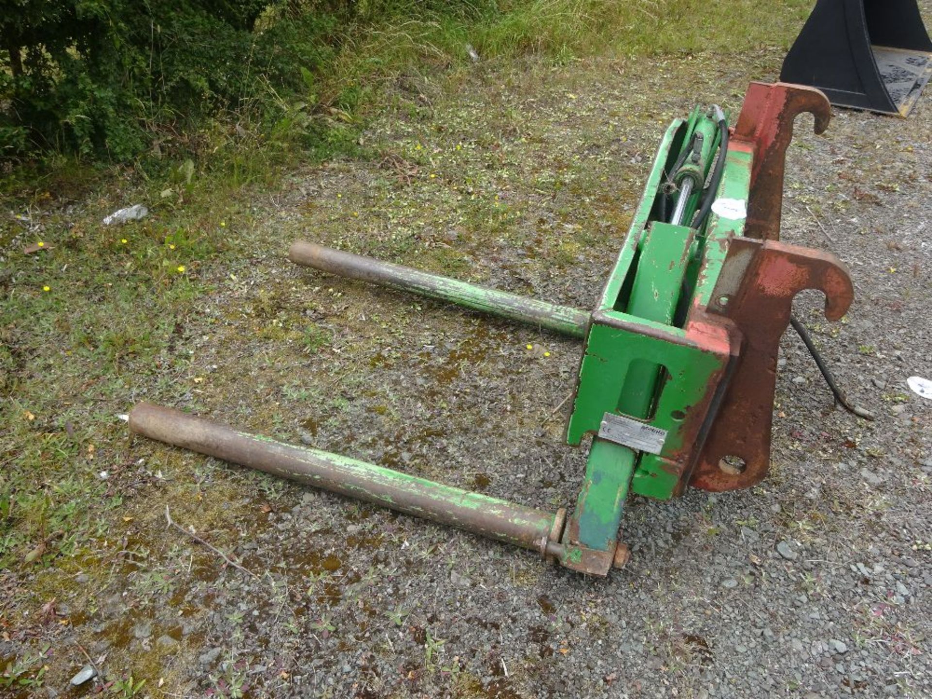 MCHALE BALE HANDLER 2001 ON CLAAS BRACKETS