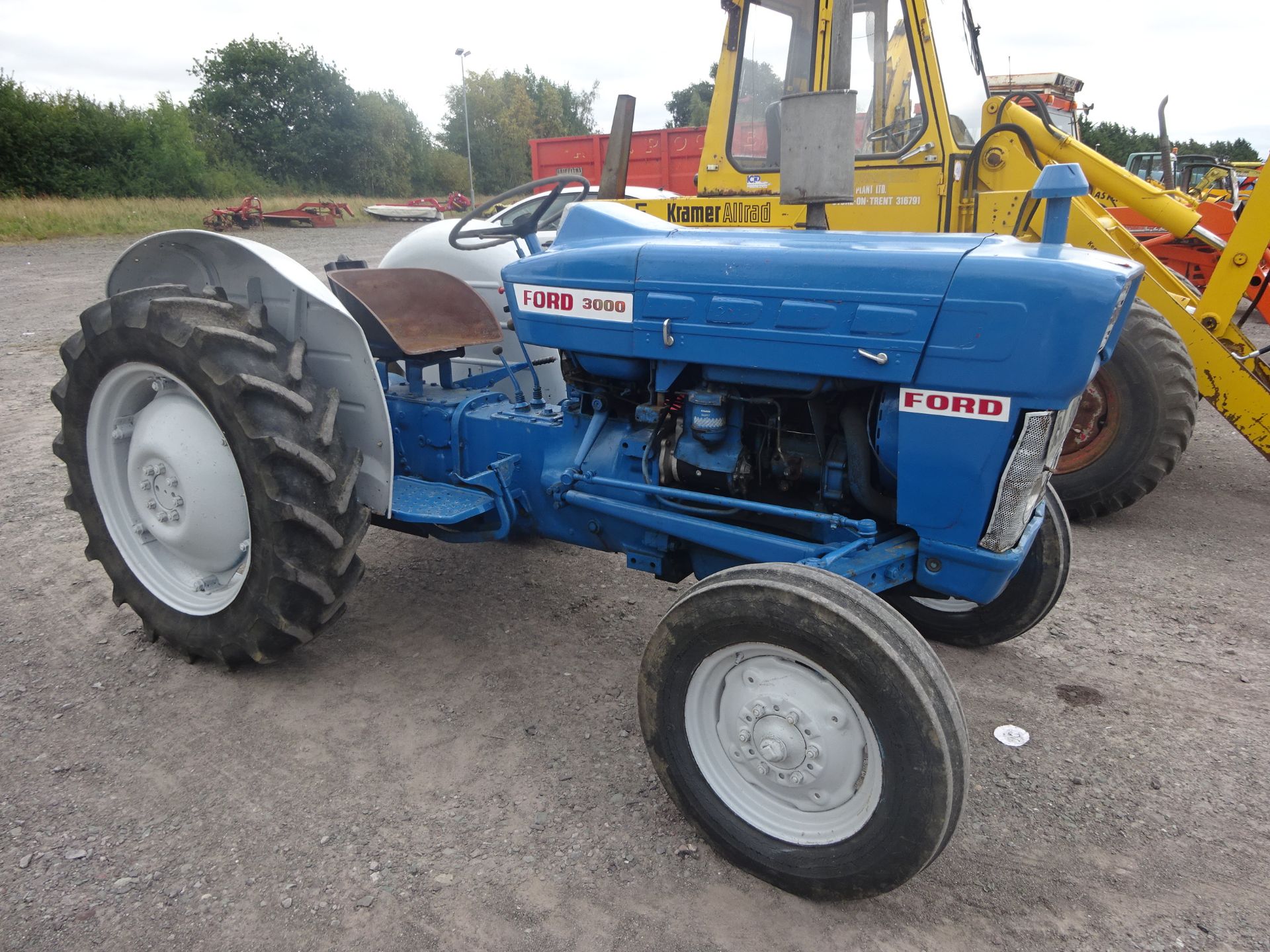 FORD 3000 VITAGE TRACTOR REGISTERED NO V5