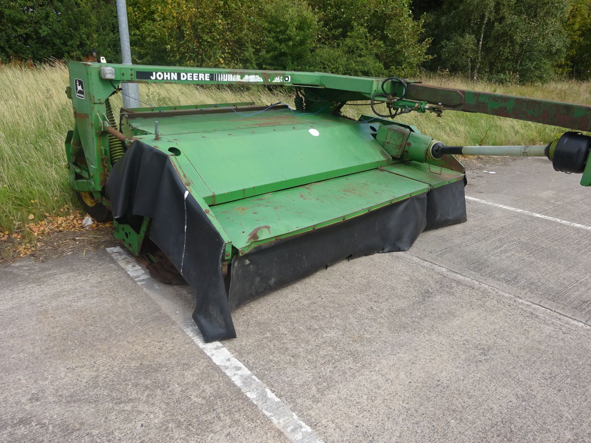 JOHN DEERE 1360 10FT TRAILER MOWER S/N 001360X340563 - Image 3 of 3