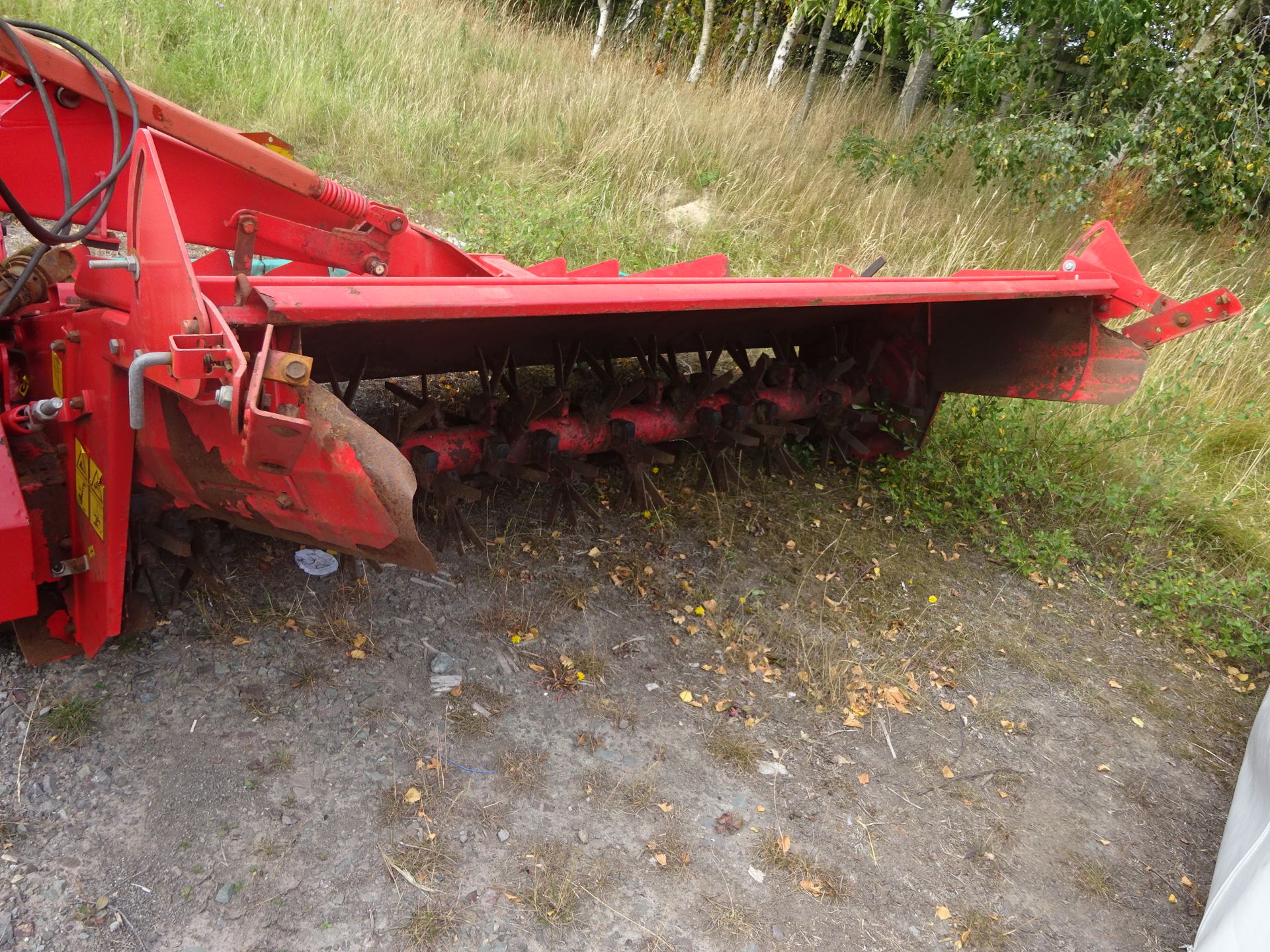 KVERNLAND 3132 10FT REAR MOUNTED MOWER S/N 387795 - Image 2 of 3