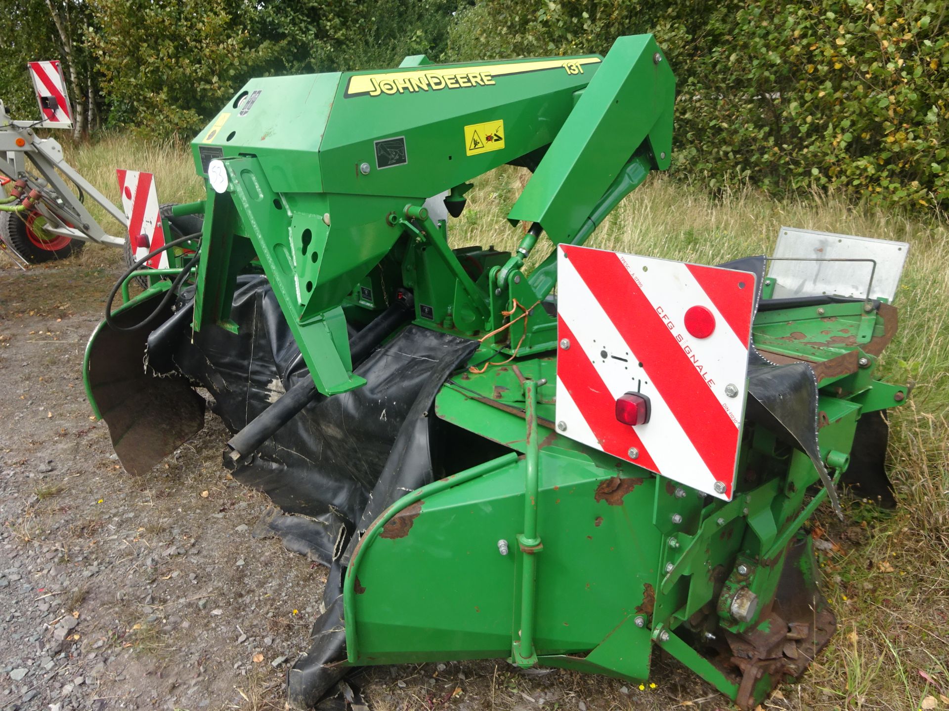 JOHN DEERE 131 10FT FRONT MOUNTED MOWER