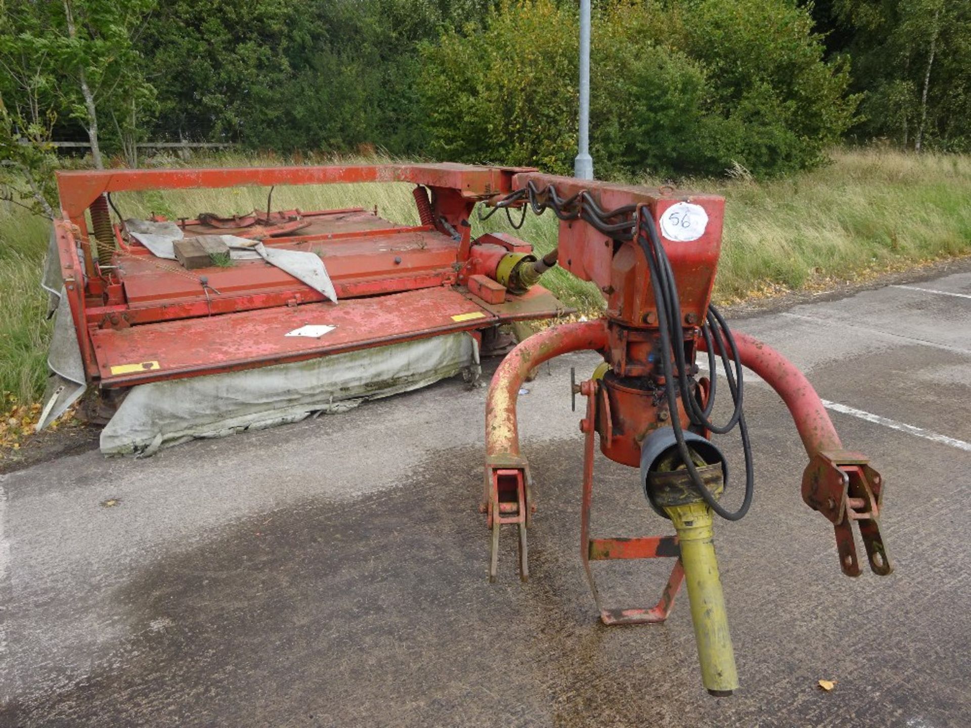 KUHN FC 300G TRAILED MOWER (1990)