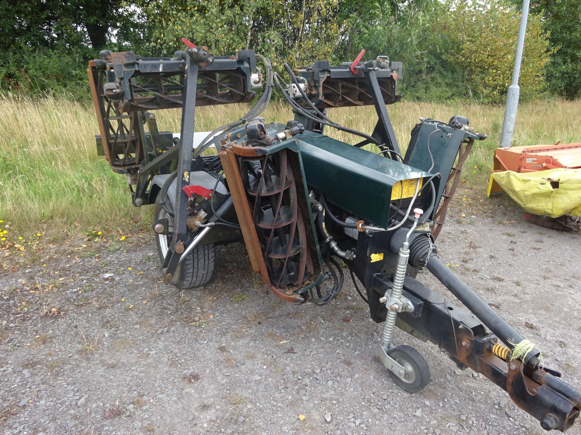 HAYTER 7 GANG MOWER 2010 NO CONTROL BOX - Image 2 of 2