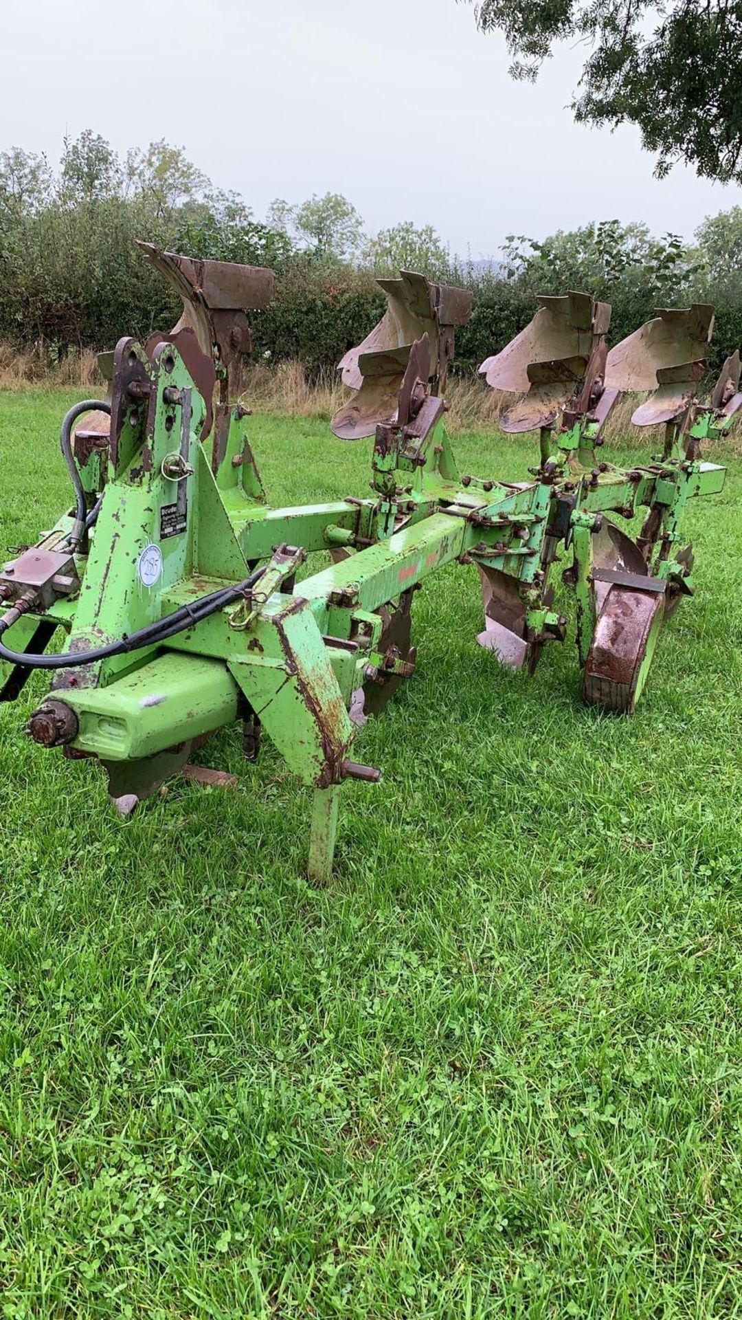 DOWDESWELL 4F REVERSIBLE PLOUGH