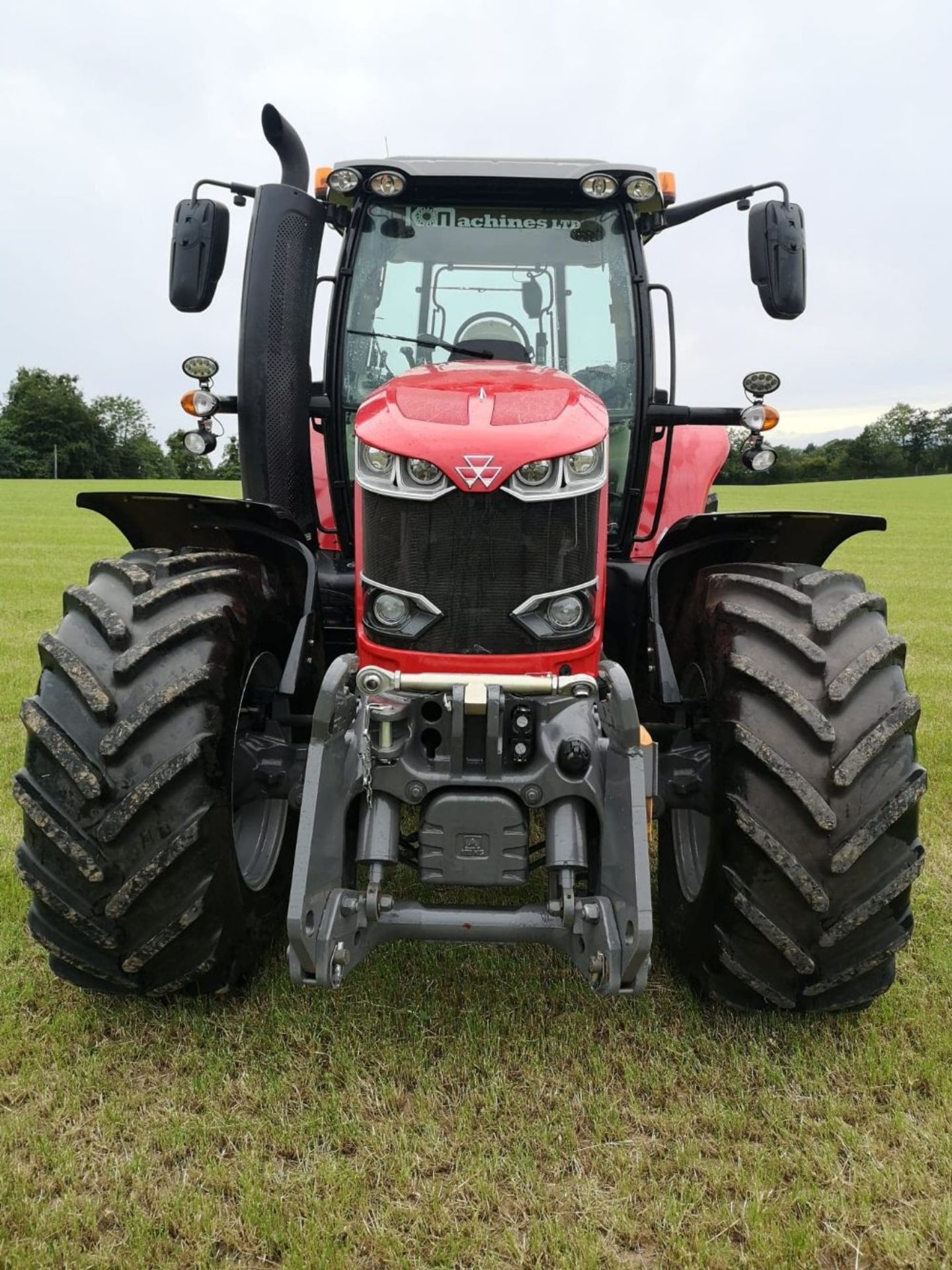 MASSEY FERGUSON S7718 DYNA 6 4WD TRACTOR, FRONT LINKAGE &HYDRAULICS, EFFICIENT RANGE,MANUFACTURER' - Image 2 of 3