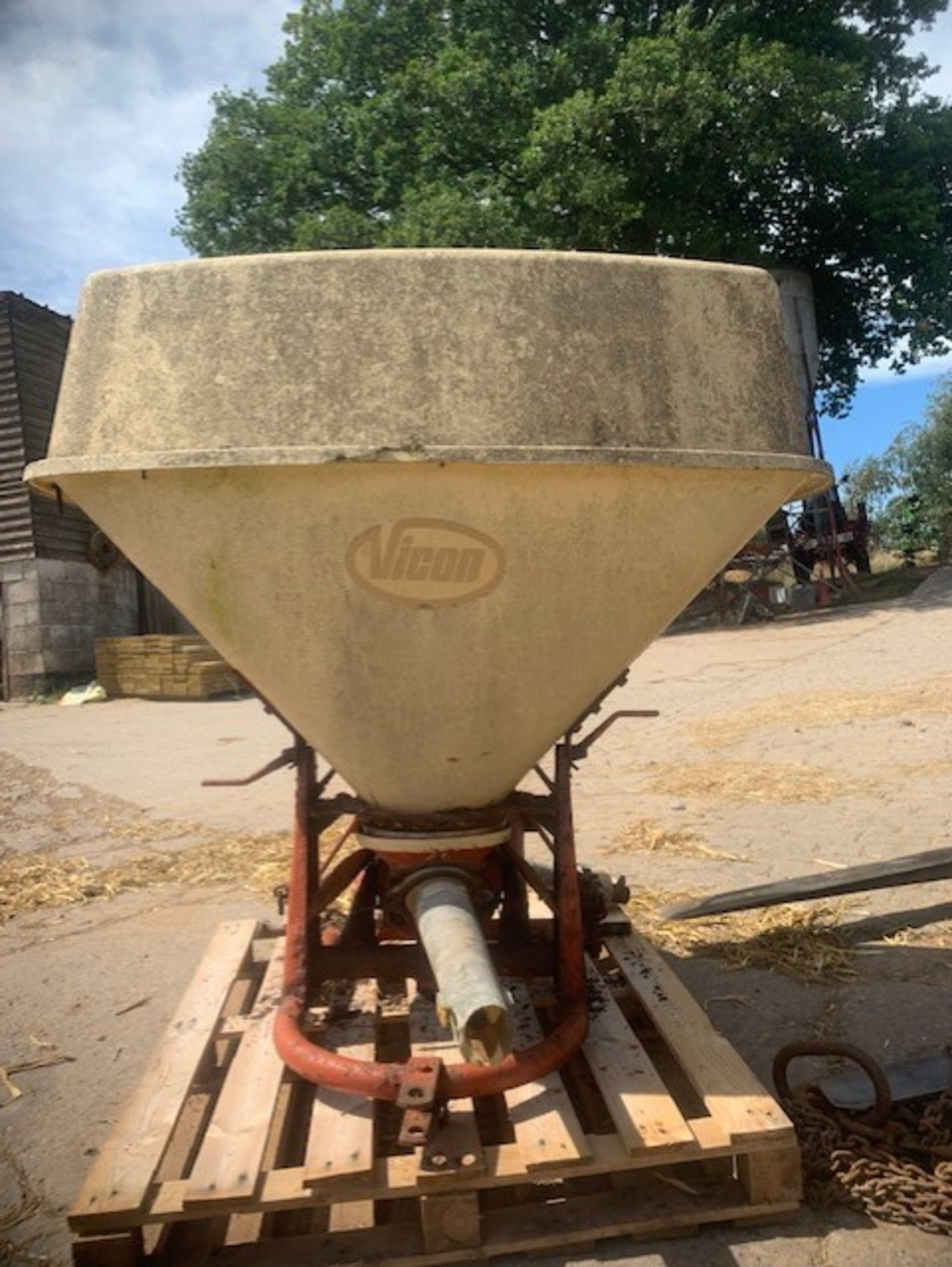 VICON FERTILISER SPINNER