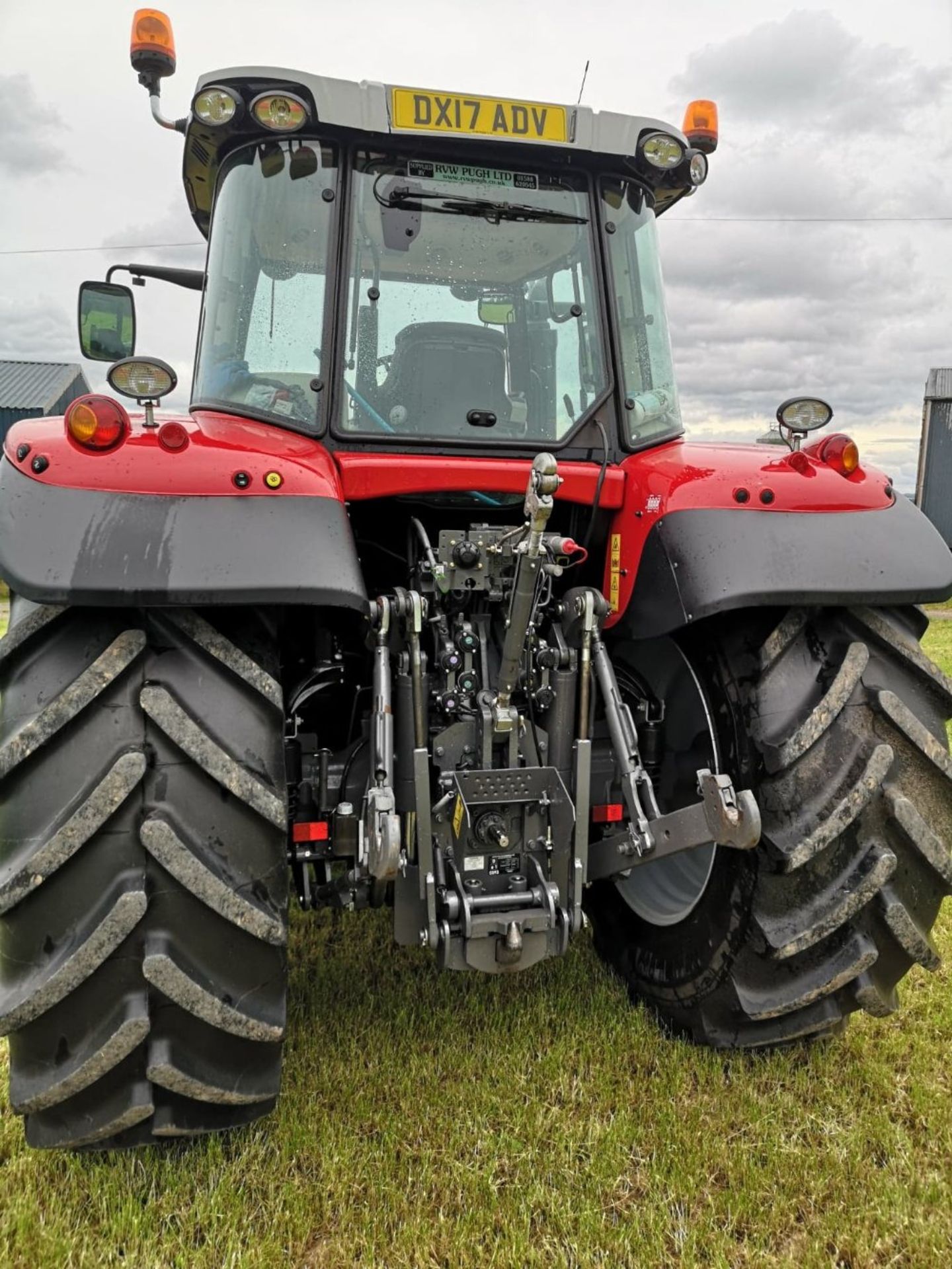 MASSEY FERGUSON 6716 S  DYNA 6 4WD TRACTOR C/W 976 LOADER, EFFICIENT RANGE, MANUFACTURER'S - Image 2 of 3