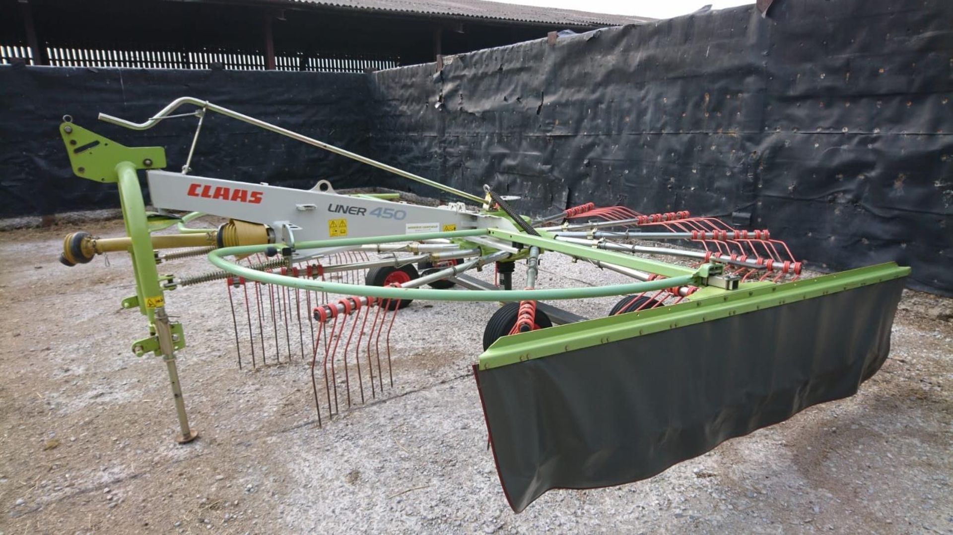 CLAAS LINE 450 SINGLE ROTA RAKE 2013