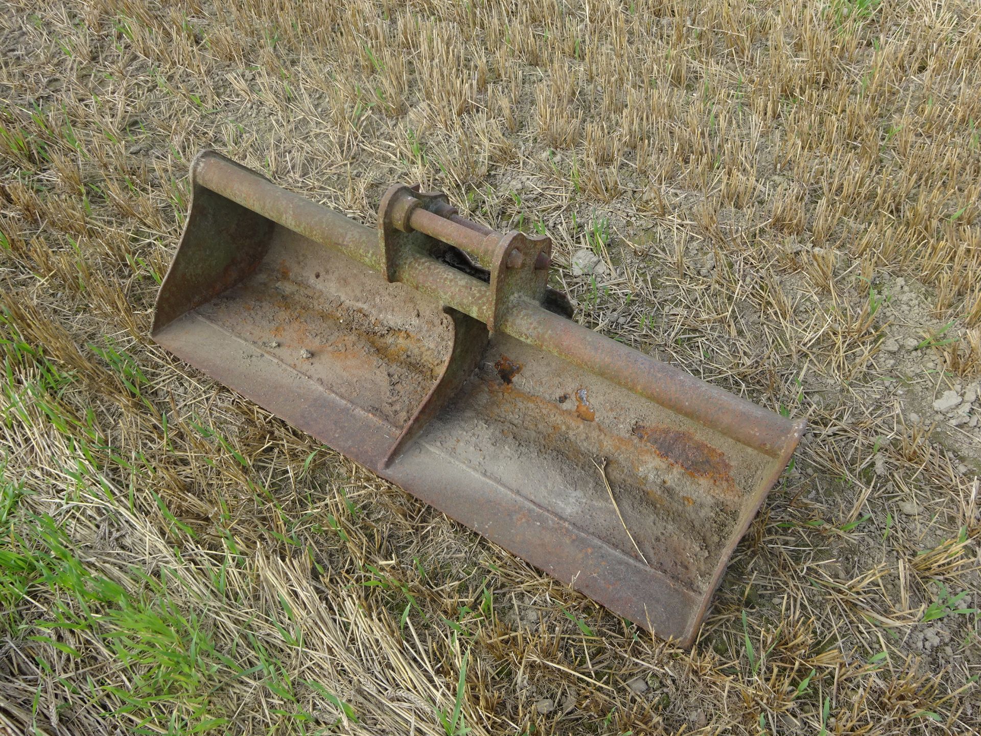 BUCKET FOR JCB