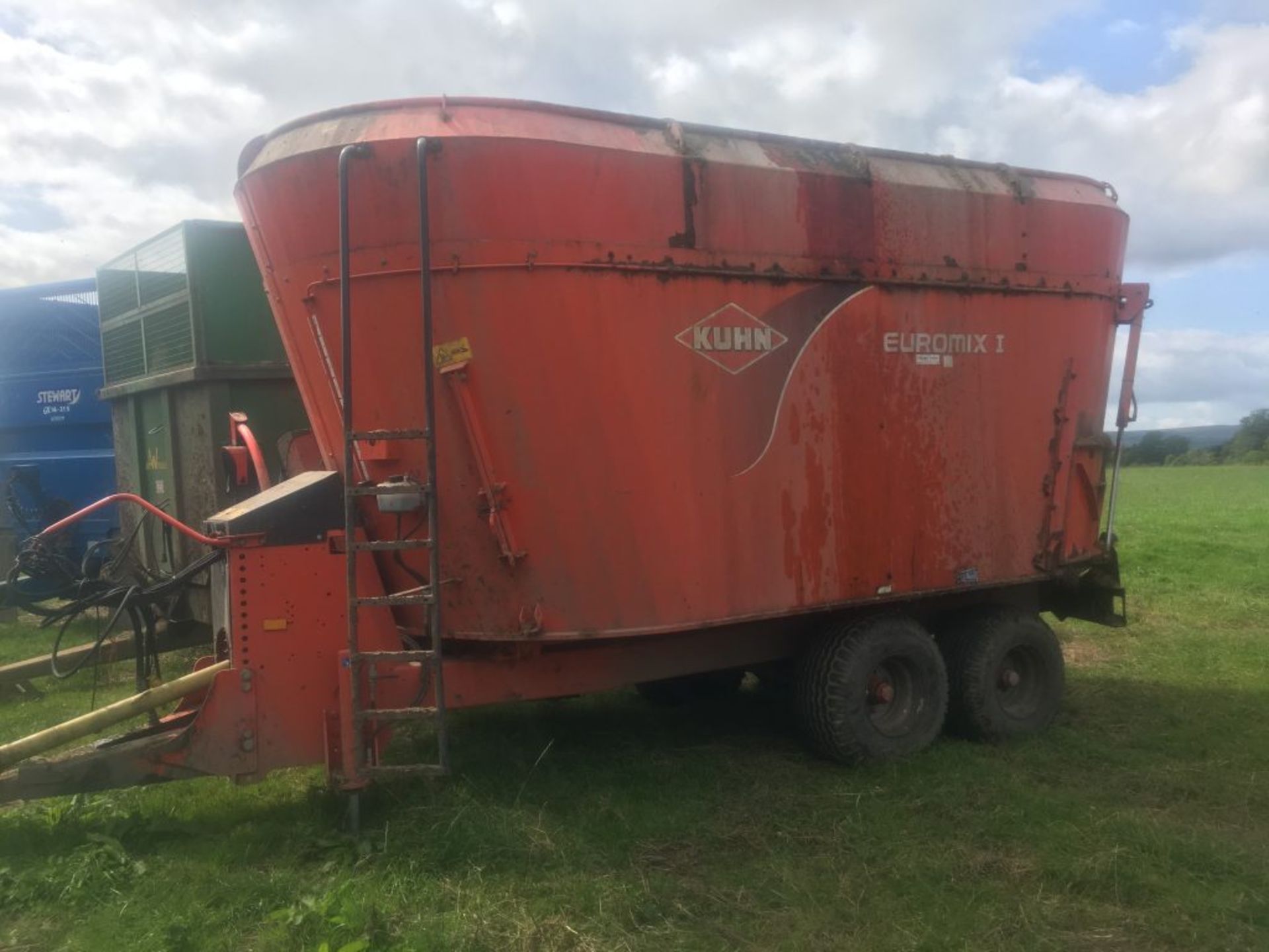 KUHN FEEDER