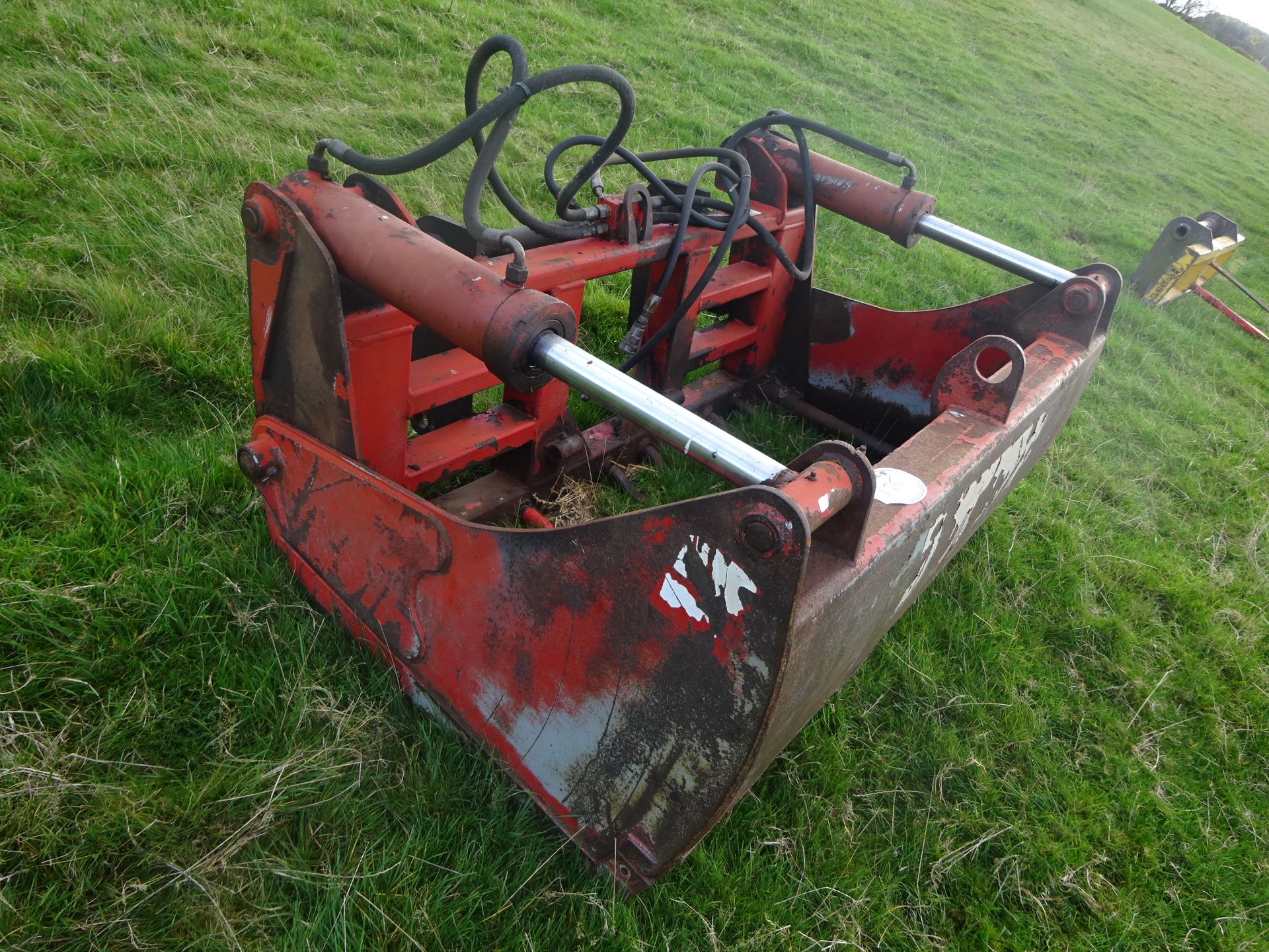 REDROCK SILAGE CUTTER TO FIT A MANITOU