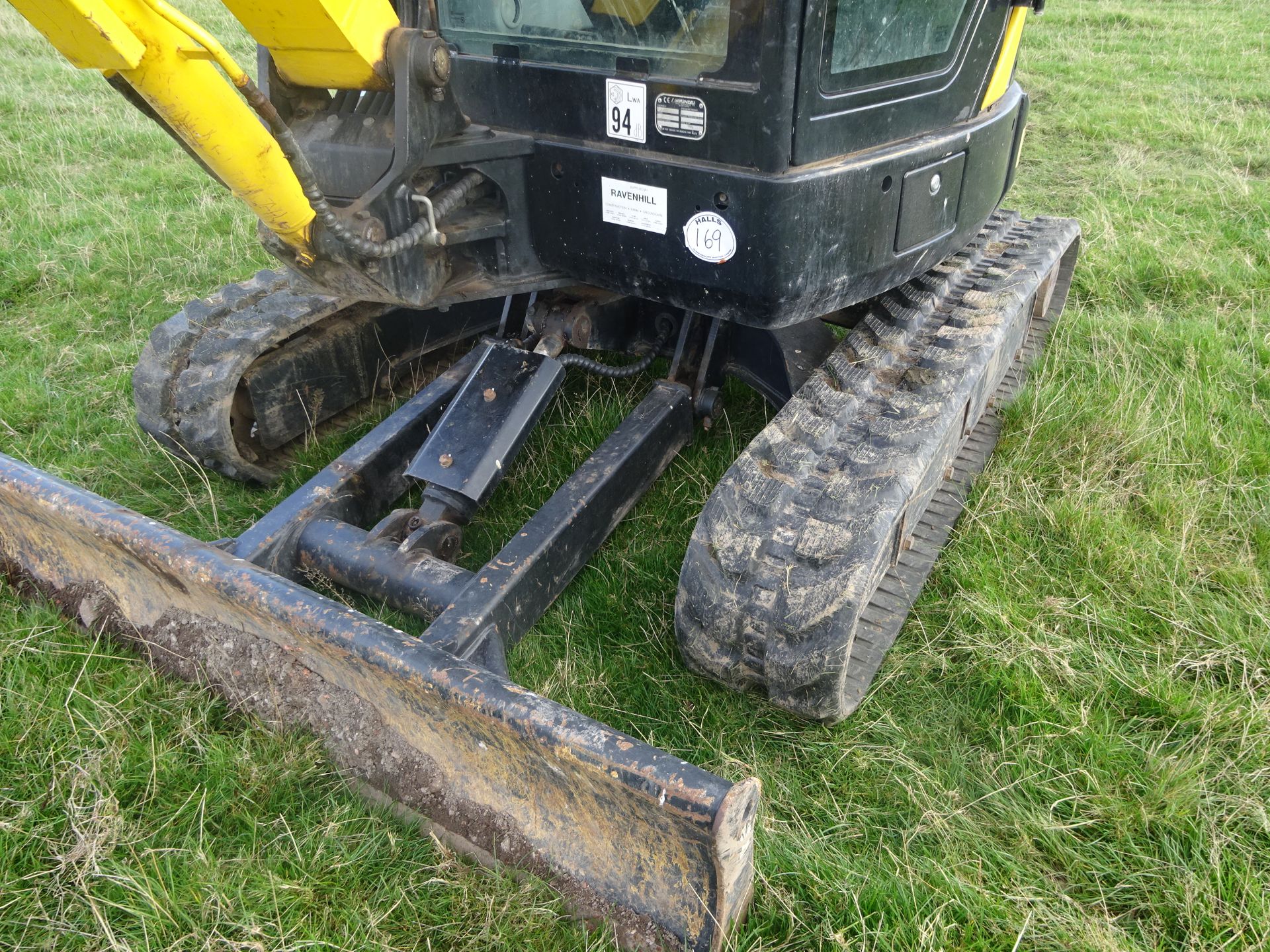 HYUNDAI 352-7 RUBBER TRACKED EXCAVATOR - Image 5 of 8