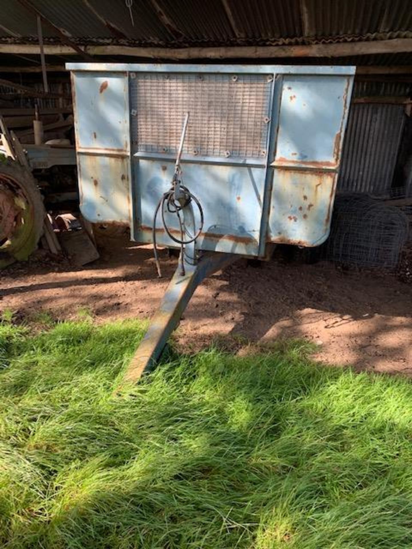 TWIN AXLE GRAIN TRAILER ( 7 TONNE) - Image 3 of 3