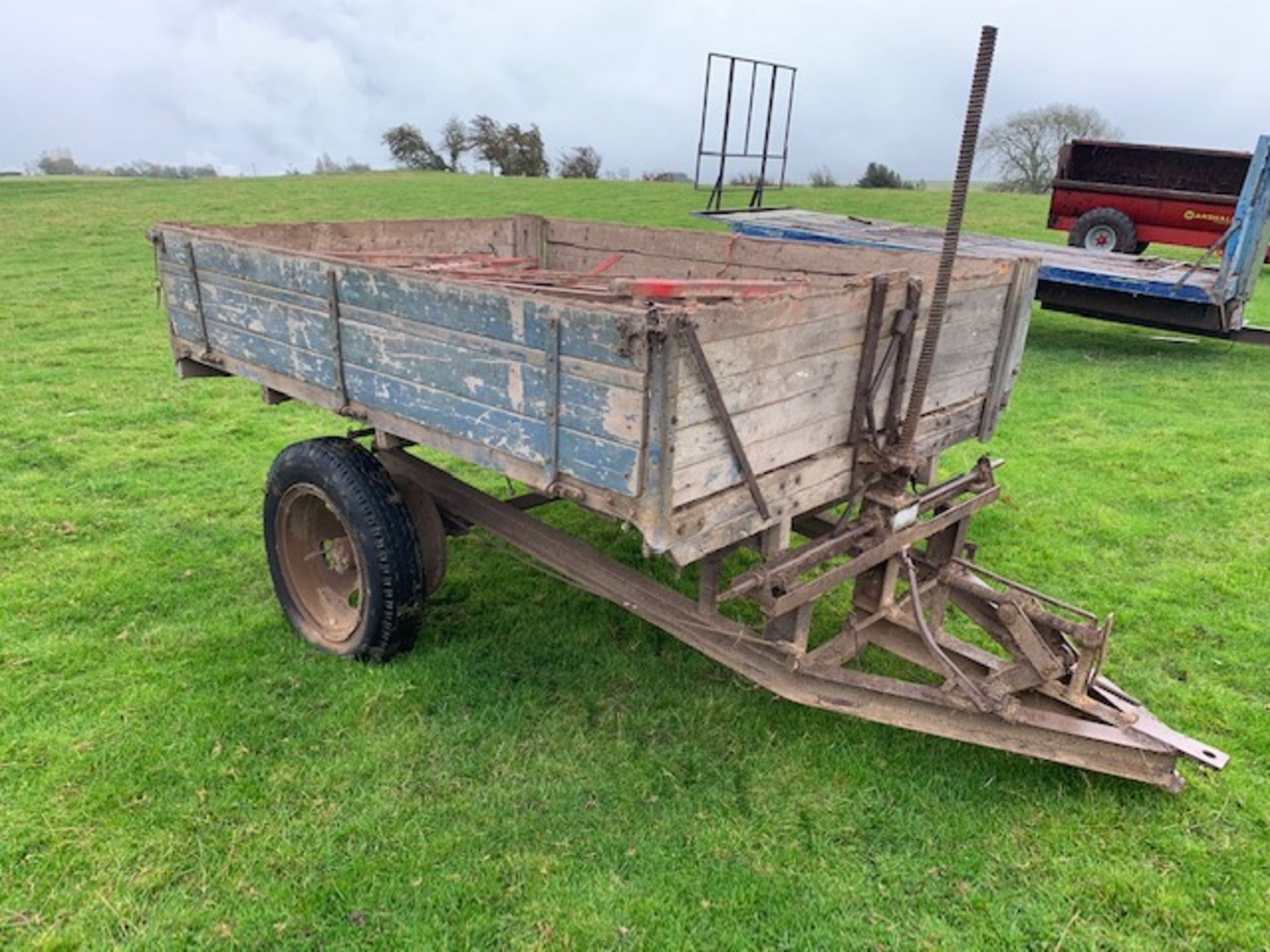 2 WHEEL HARVEST TRAILER