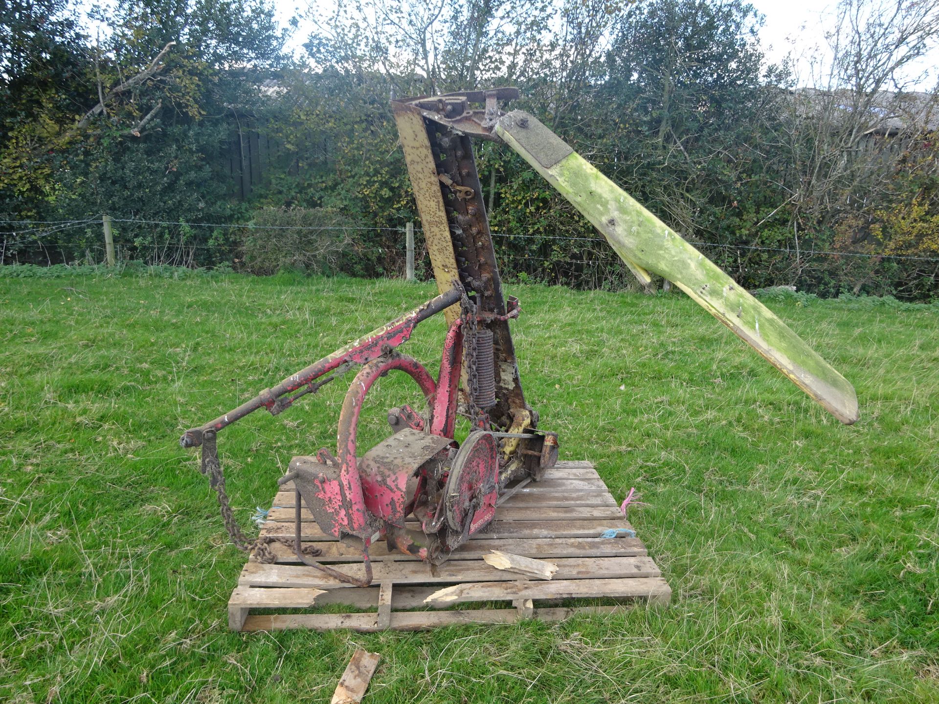 OLD FINGER MOWER