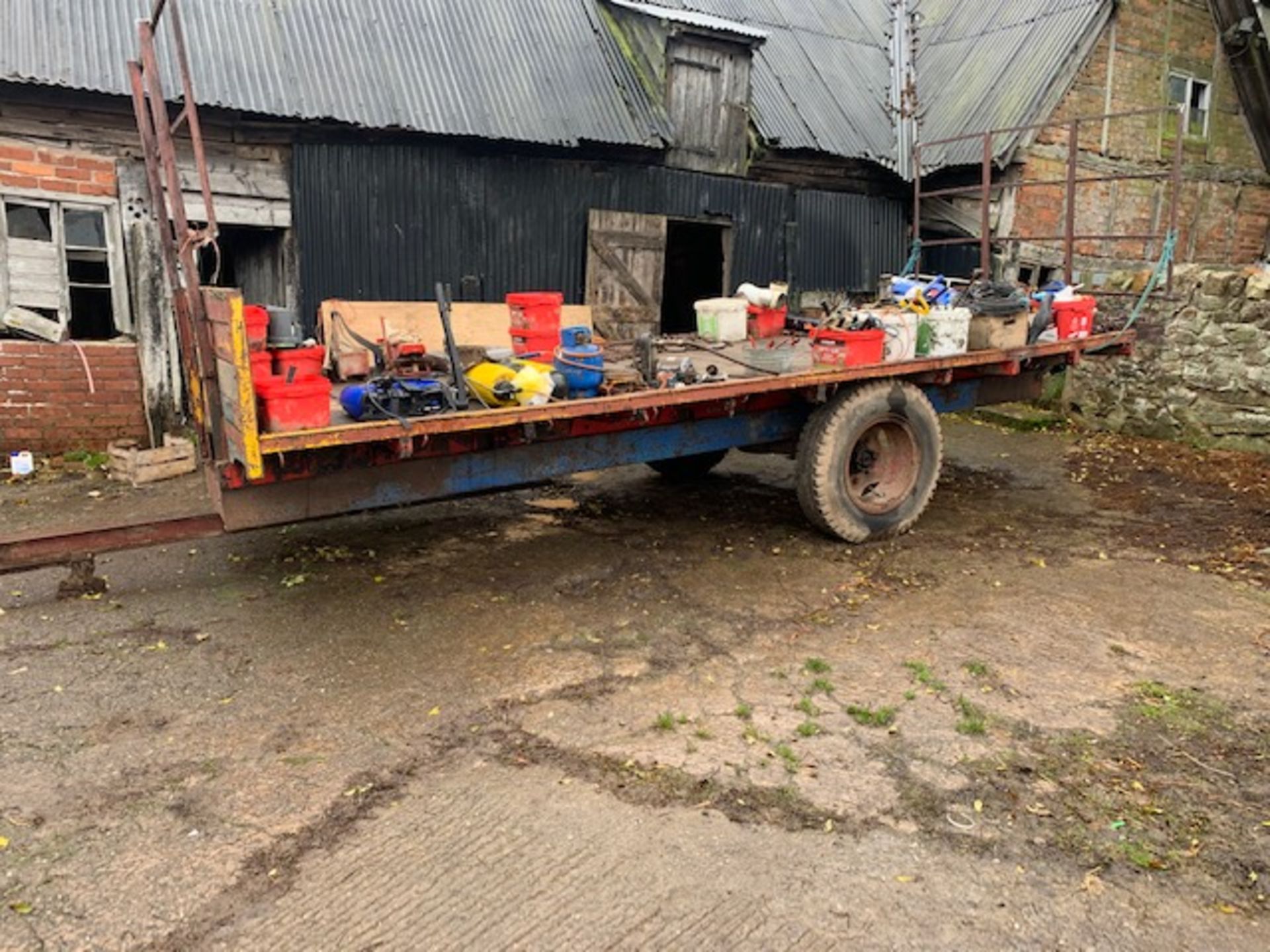 SINGLE AXLE BALE TRAILER