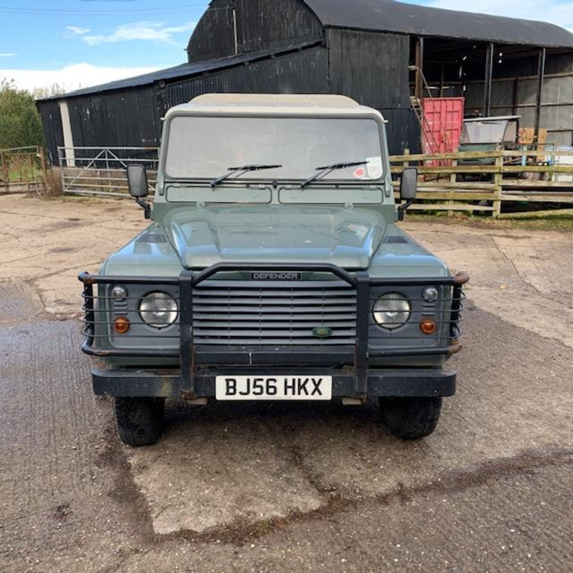 LANDROVER SWB DEFENDER 90 TDS REG NO BJ56 HKX FIRST REG 22/11/06 2495 CC DIESEL ENGINE , MOT 10/12/ - Image 2 of 2