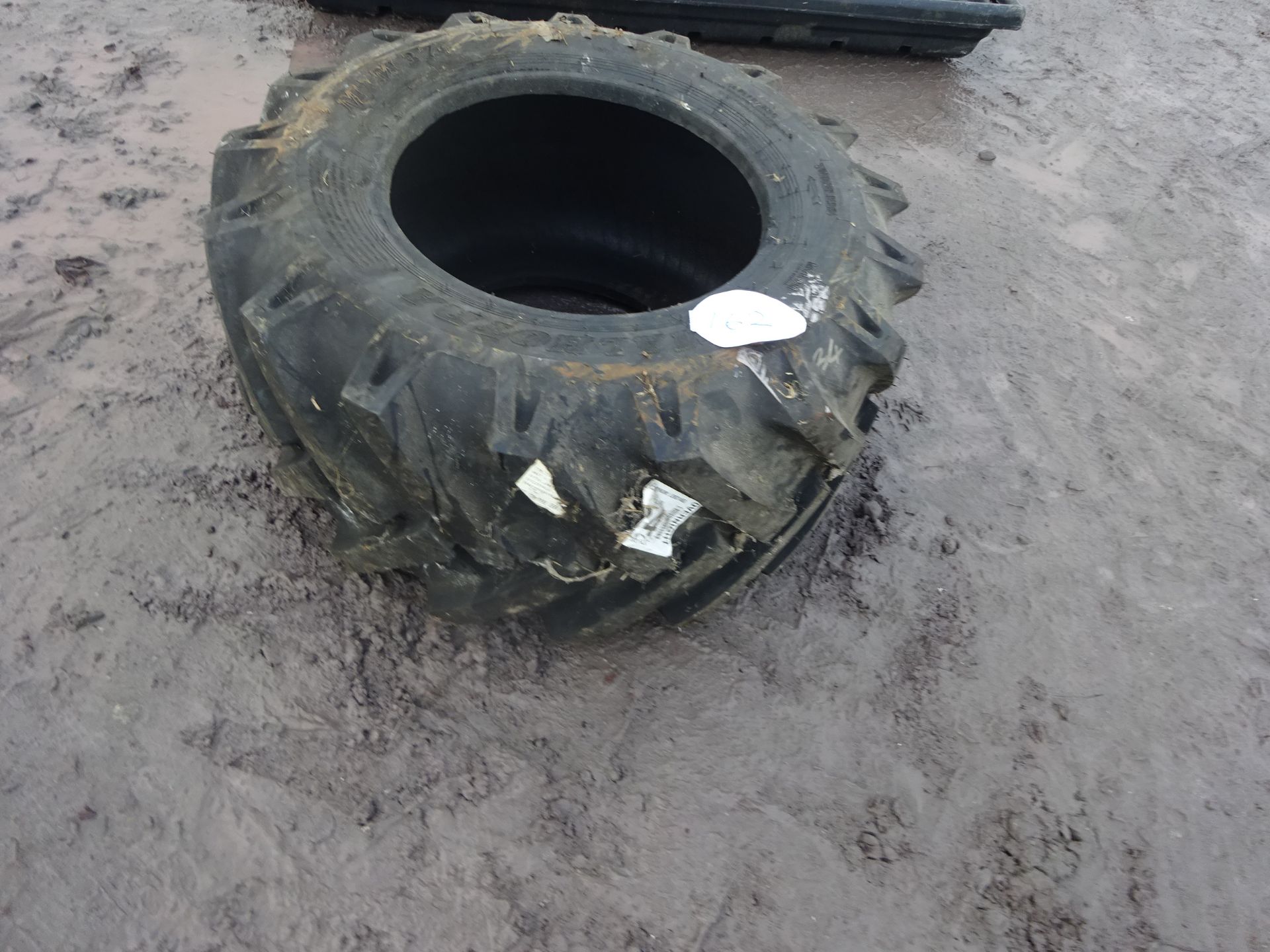 NEW 15.0/55 - 17 AGRICULTURAL TYRE (TELEHANDLER)