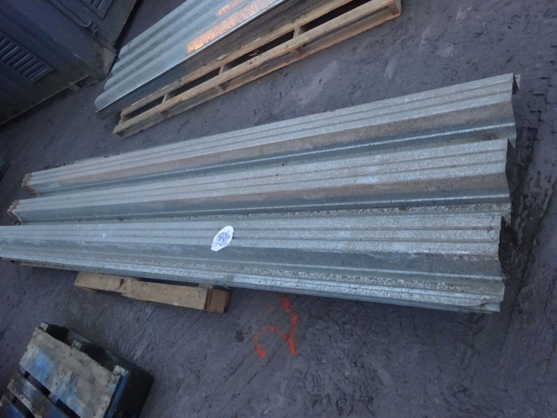 QUANTITY OF 3.4M X 0.8M GALVANISED STEEL GRAIN WALLING