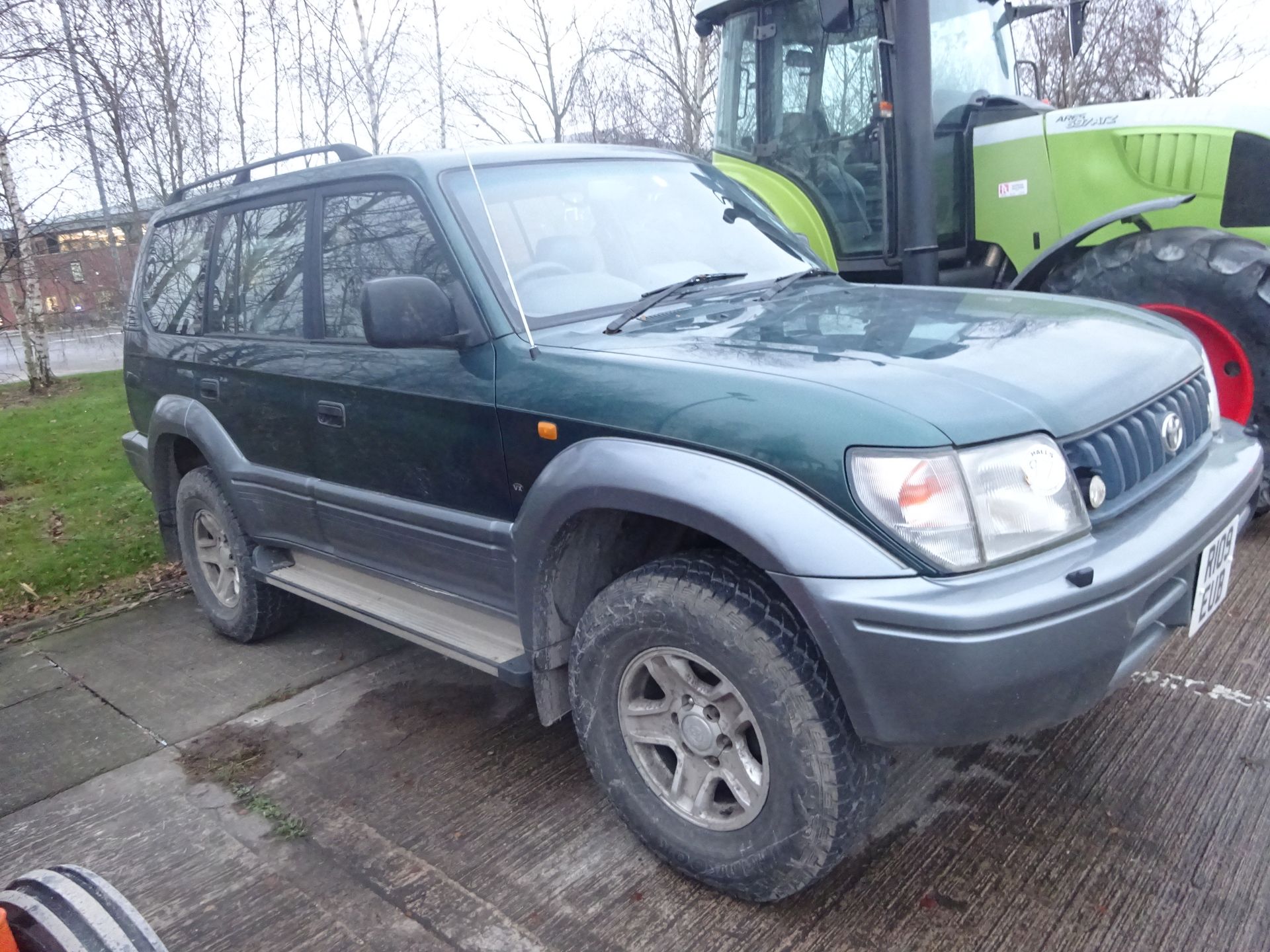 TOYOTA LAND CRUISER 32 YEARS OLD MOT JUNE 2021 - OFF ROAD AND ROAD TYRES - REGISTRATION R109 EUB