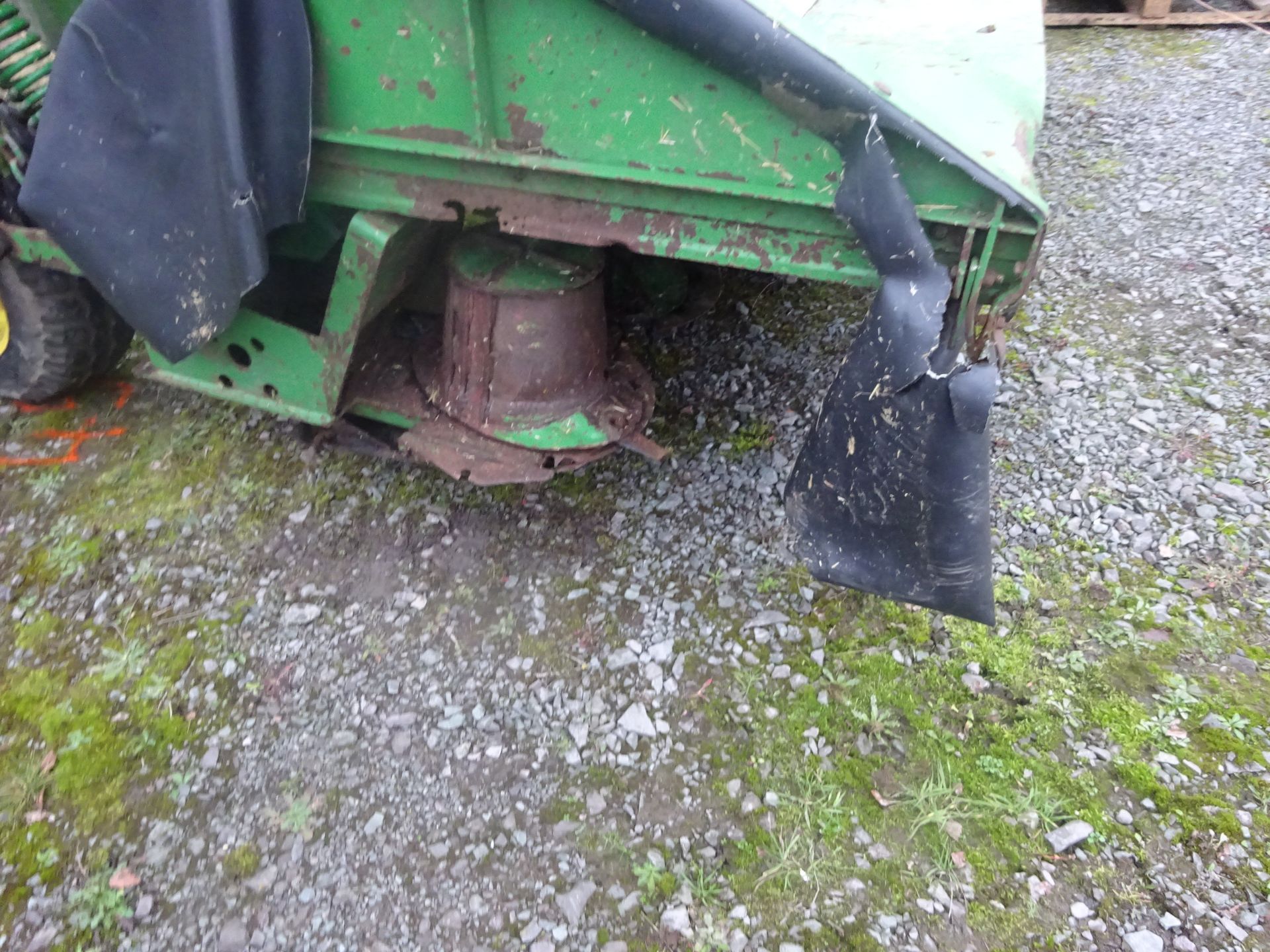 JOHN DEERE 1365 MOWER CONDITIONER - Image 2 of 2