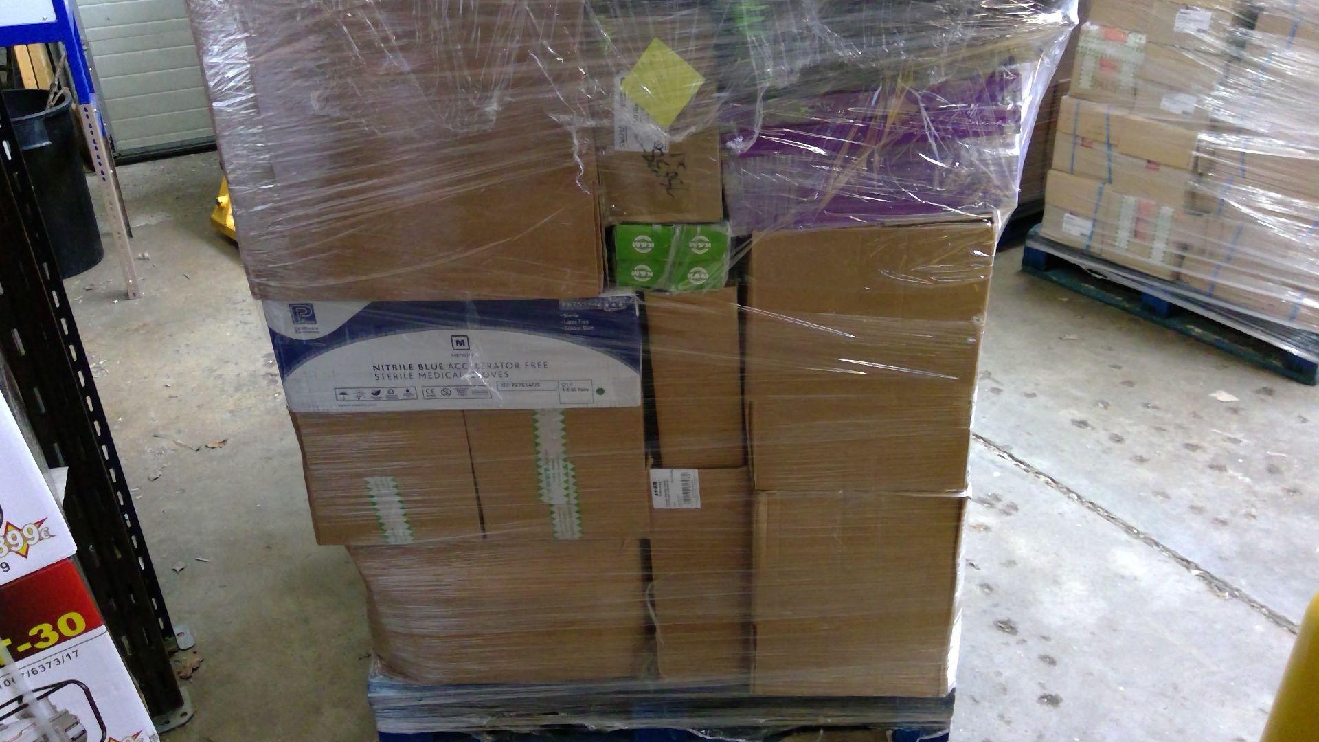 V Grade U Pallet Of Office/Educational Supplies Including Sponges - A4 Folders - Back Support - - Image 9 of 9