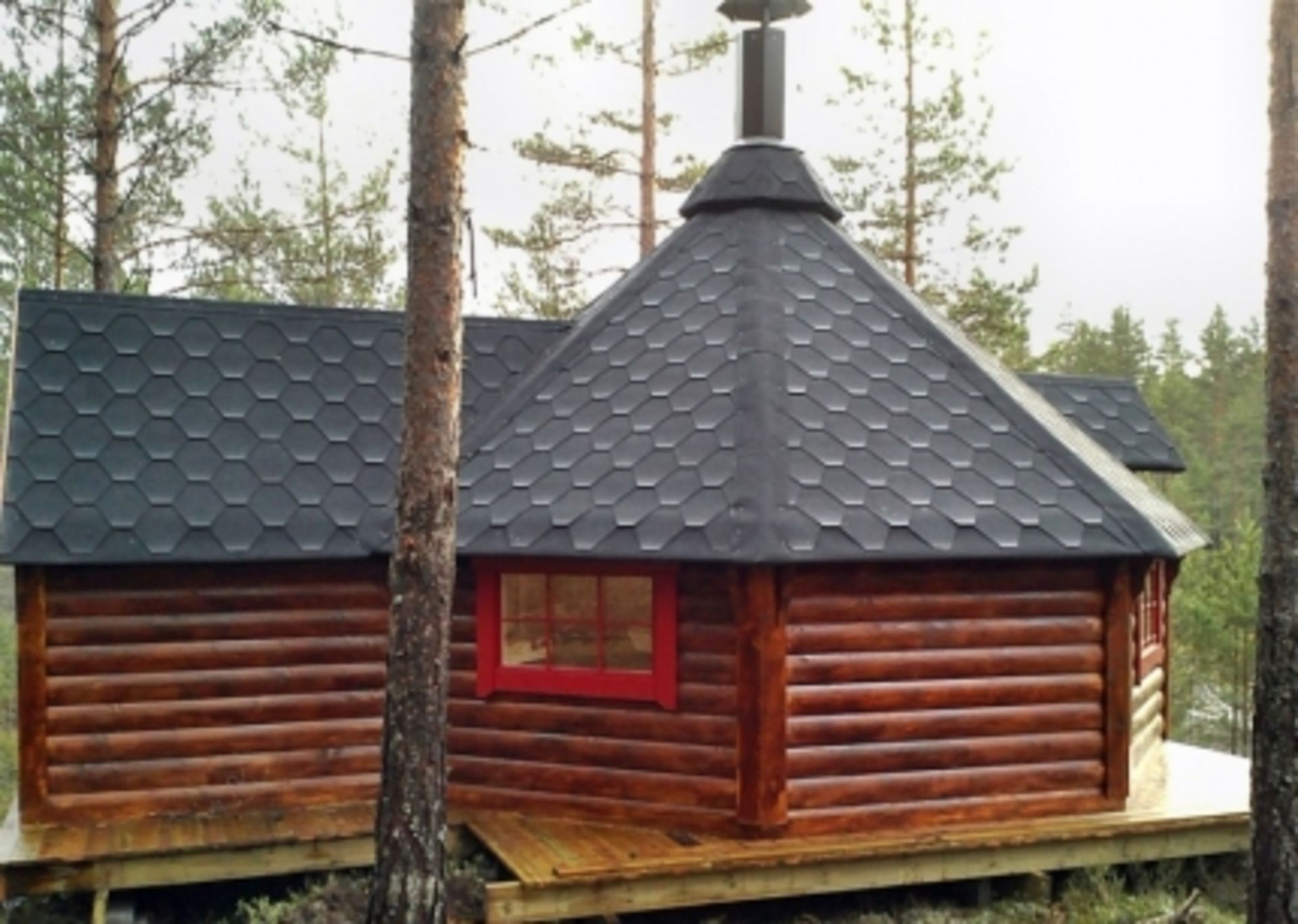 V Brand New 16.5m sq Grill Cabin With Extension - Roof Covered With Bitumen Shingles - Adjustable