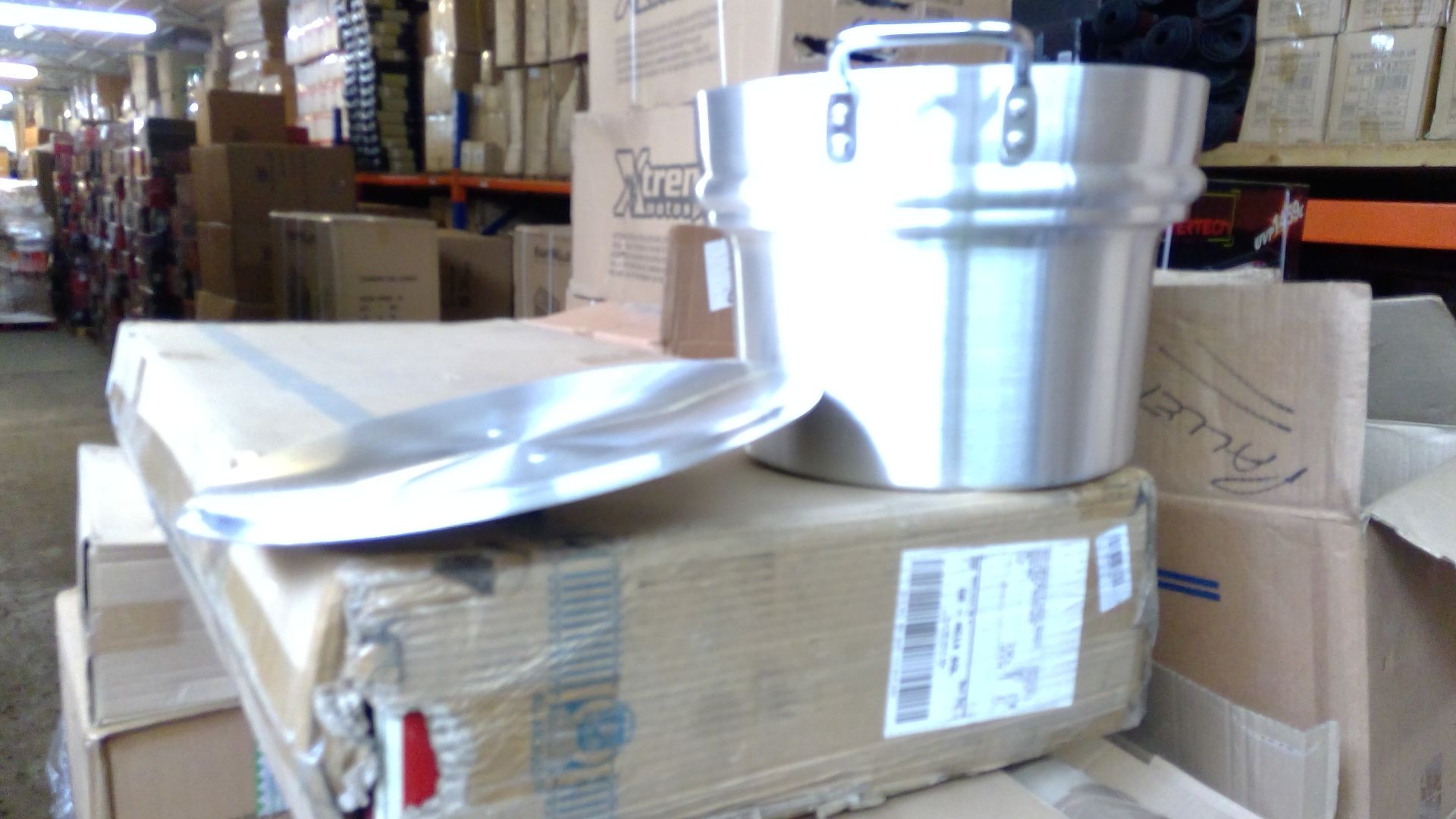 + VAT Grade U Pallet Of Misc Including Cup Lids-Napkins-Pizza Boxes-Paper Bags-Foldable Boxes - Image 4 of 9