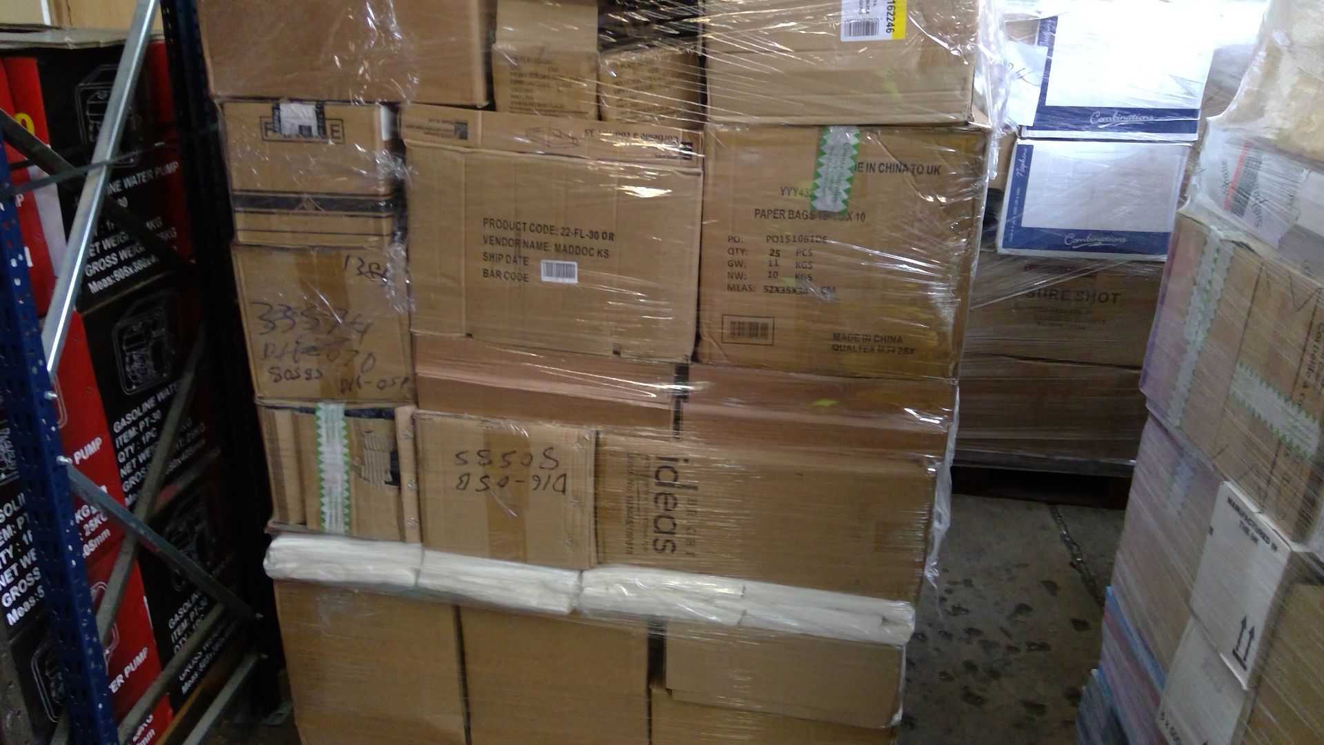 + VAT Grade U Pallet Of Misc Including Cup Lids-Napkins-Pizza Boxes-Paper Bags-Foldable Boxes - Image 6 of 9