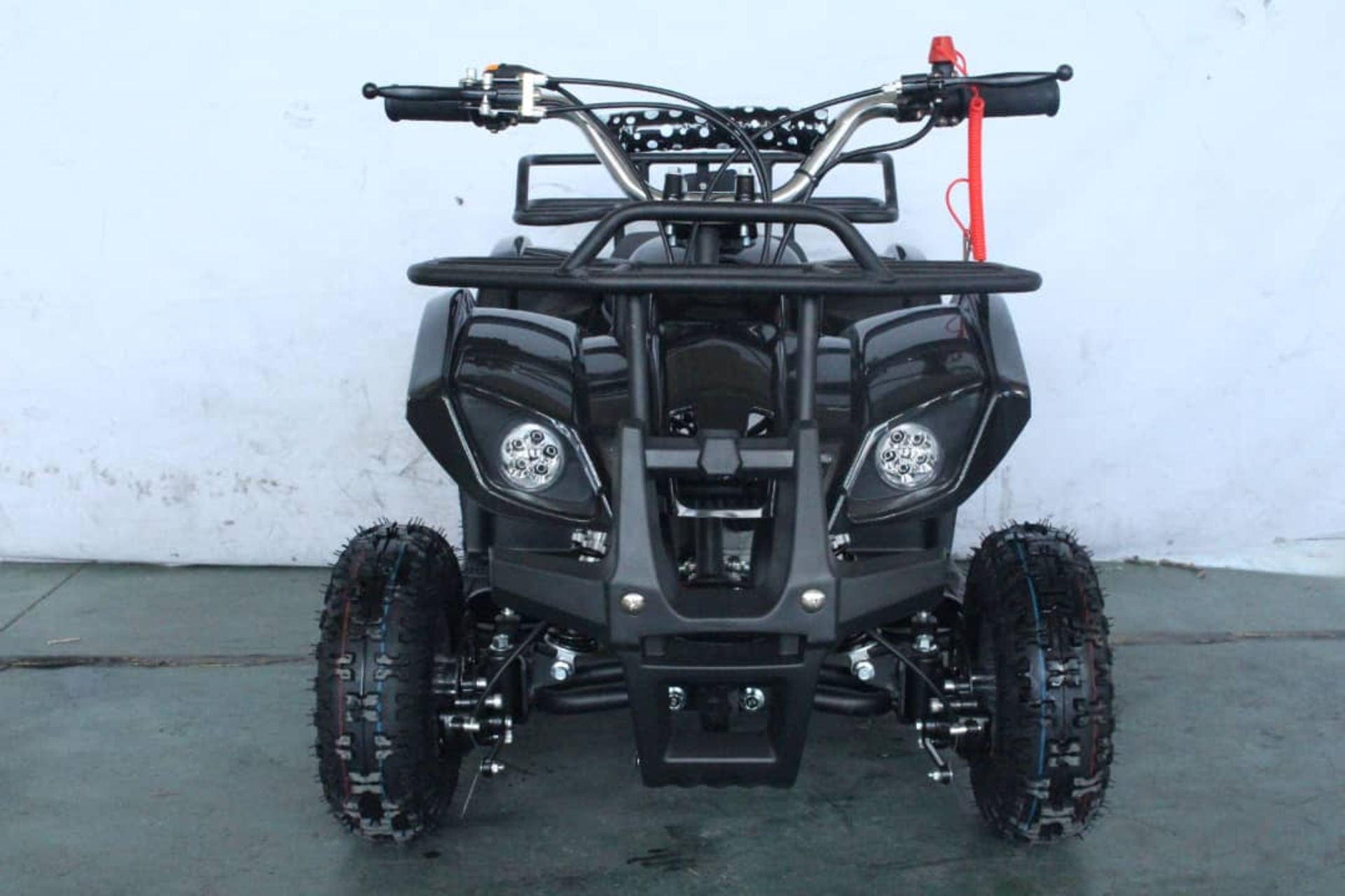 + VAT Brand New 49cc Hawk Mini Quad Bike - Colours May Vary - Full Front And Rear Suspension - Disk - Bild 3 aus 9