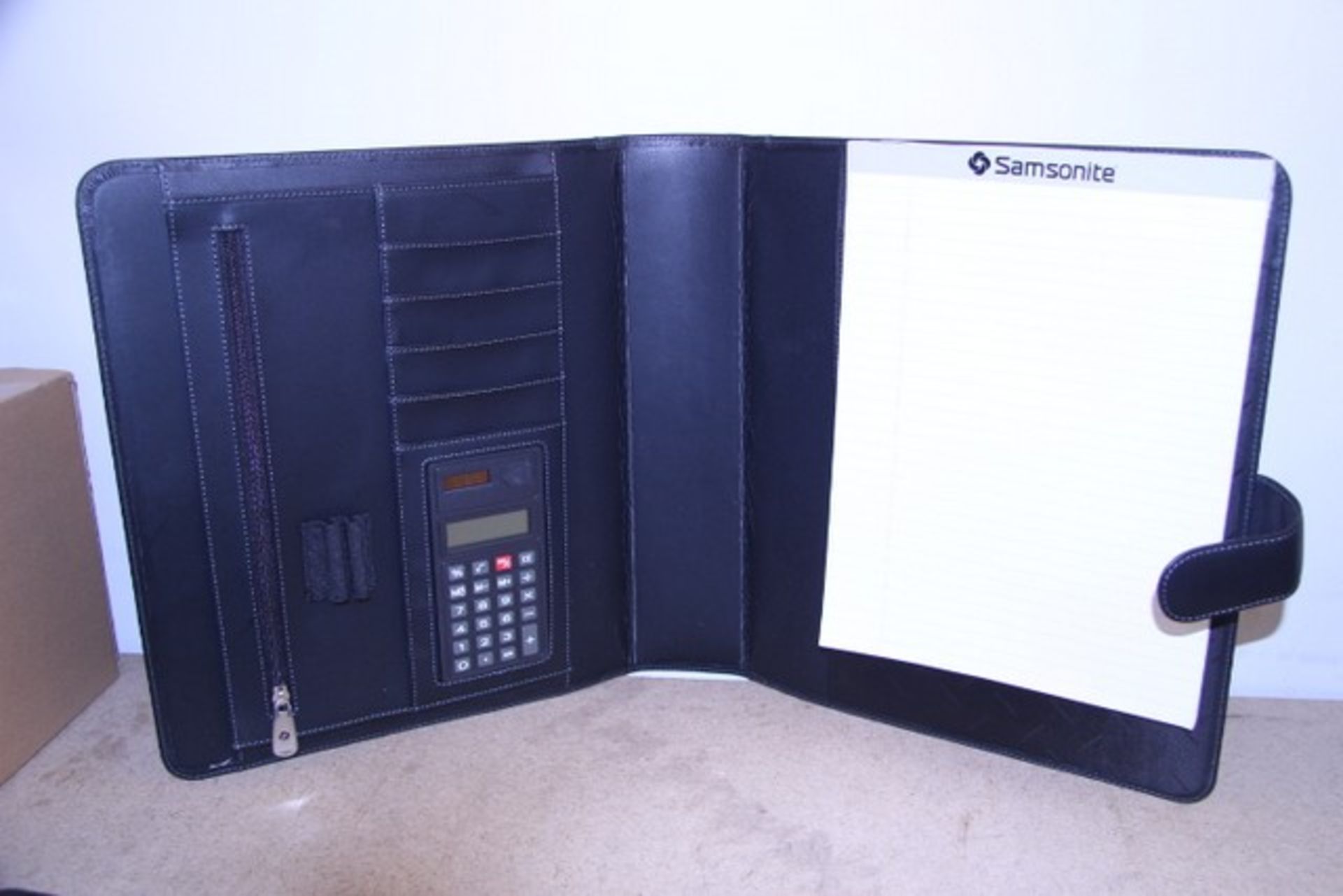 + VAT Brand New Samsonite Black Leather Executive Folder With Two Inner Pockets-Credit Card