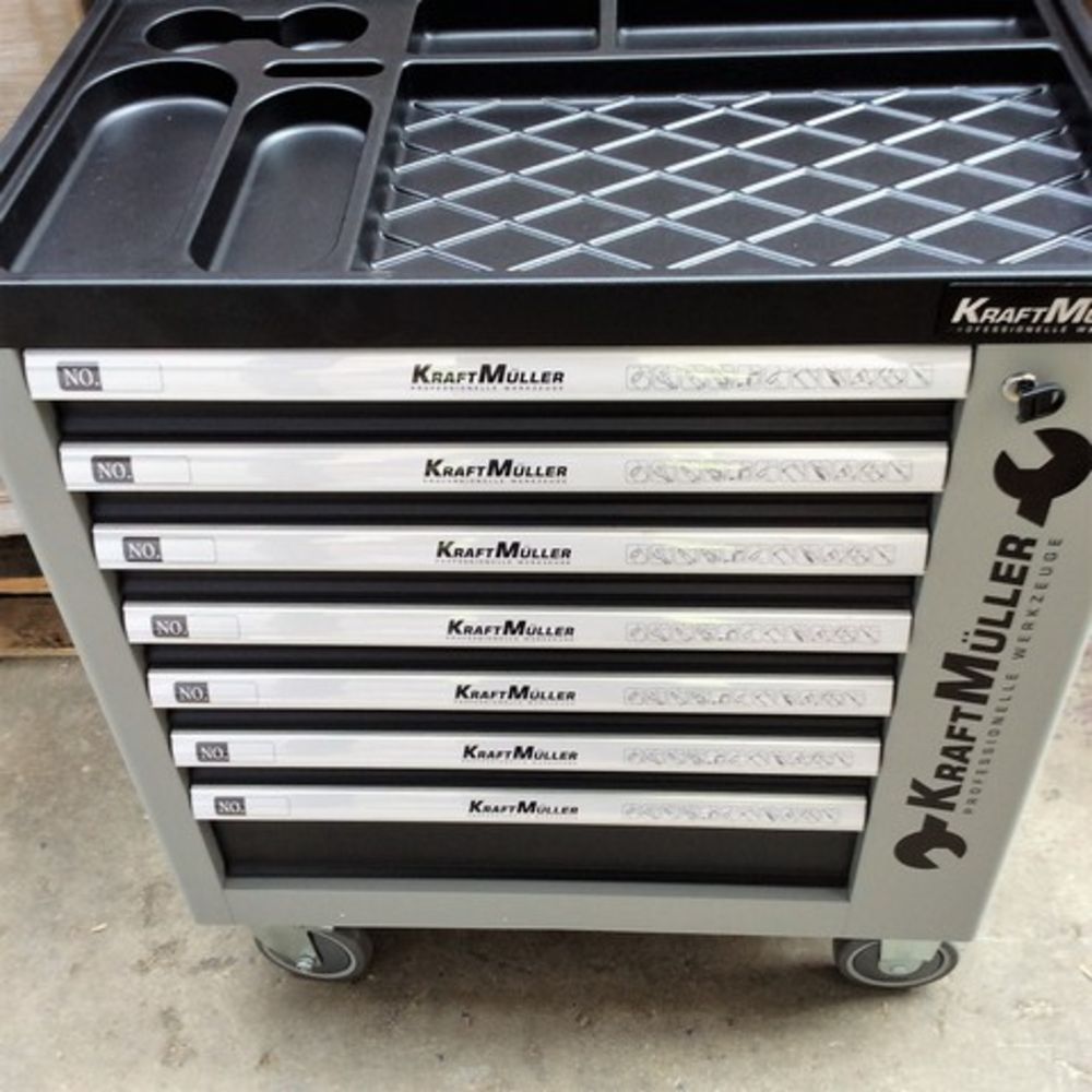 Professional Tool Cabinets Complete With Tools + Tool Kits in Wheeled Case