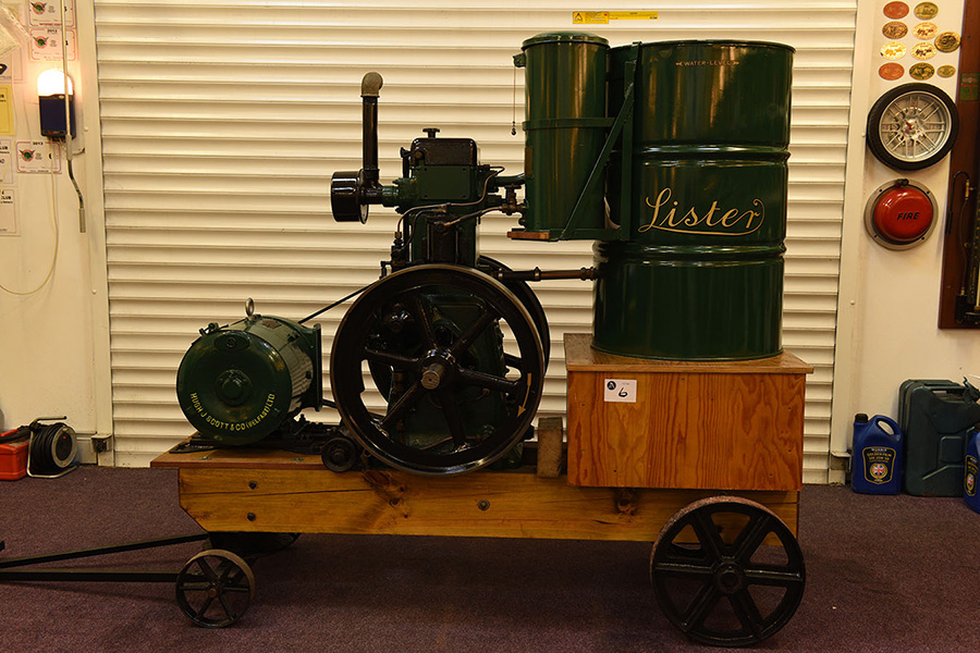 1940 Lister 5 HP water cooled diesel engined generator set ( fuel tank needs repaired )