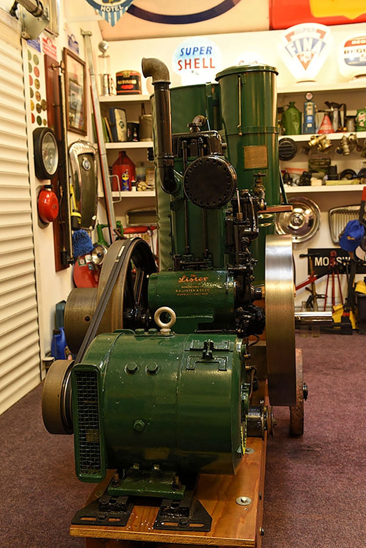 1940 Lister 5 HP water cooled diesel engined generator set ( fuel tank needs repaired ) - Image 8 of 10