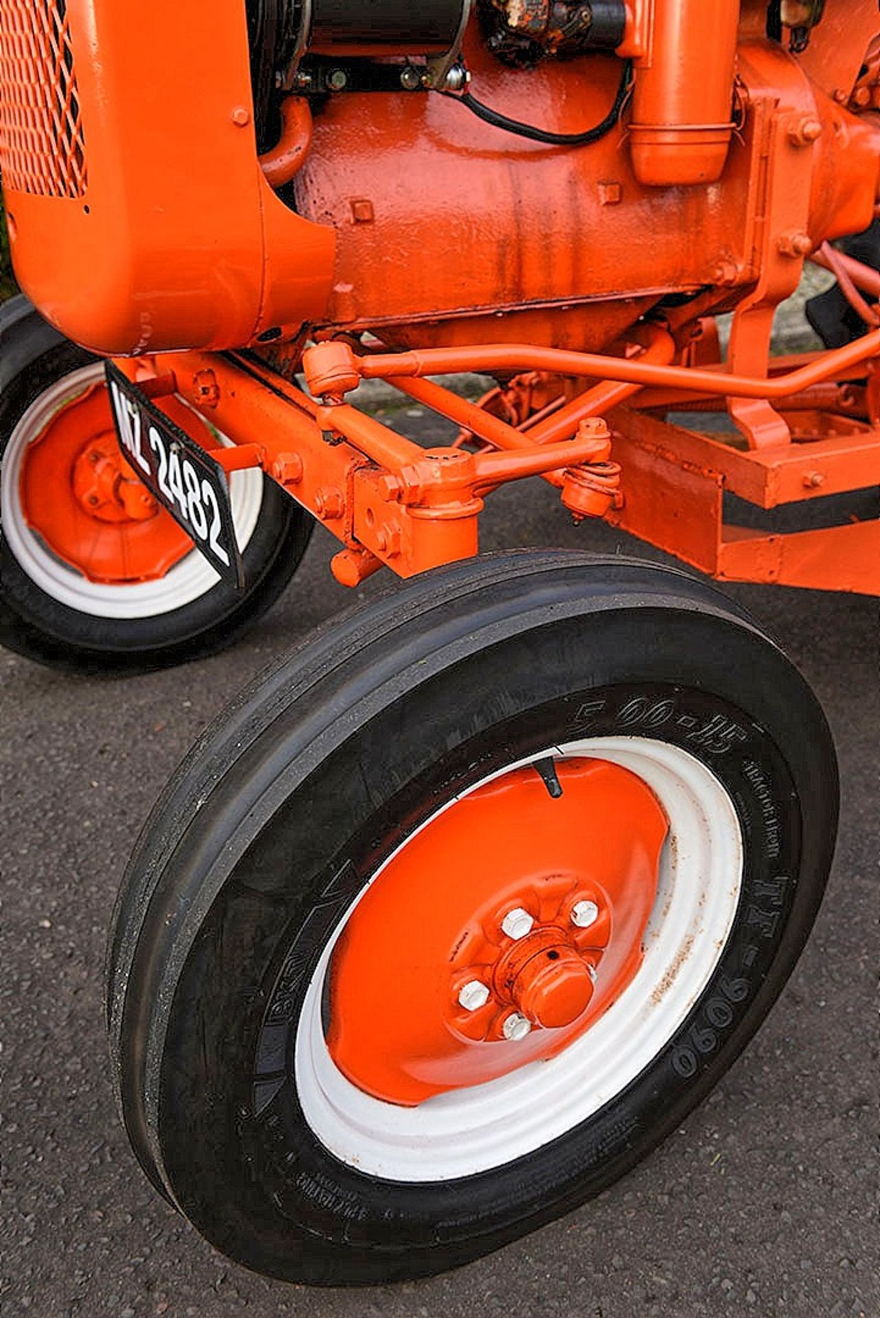 MZ 2482 1947 Allis Chalmers B tractor c/w mid mounted mower - Image 9 of 16