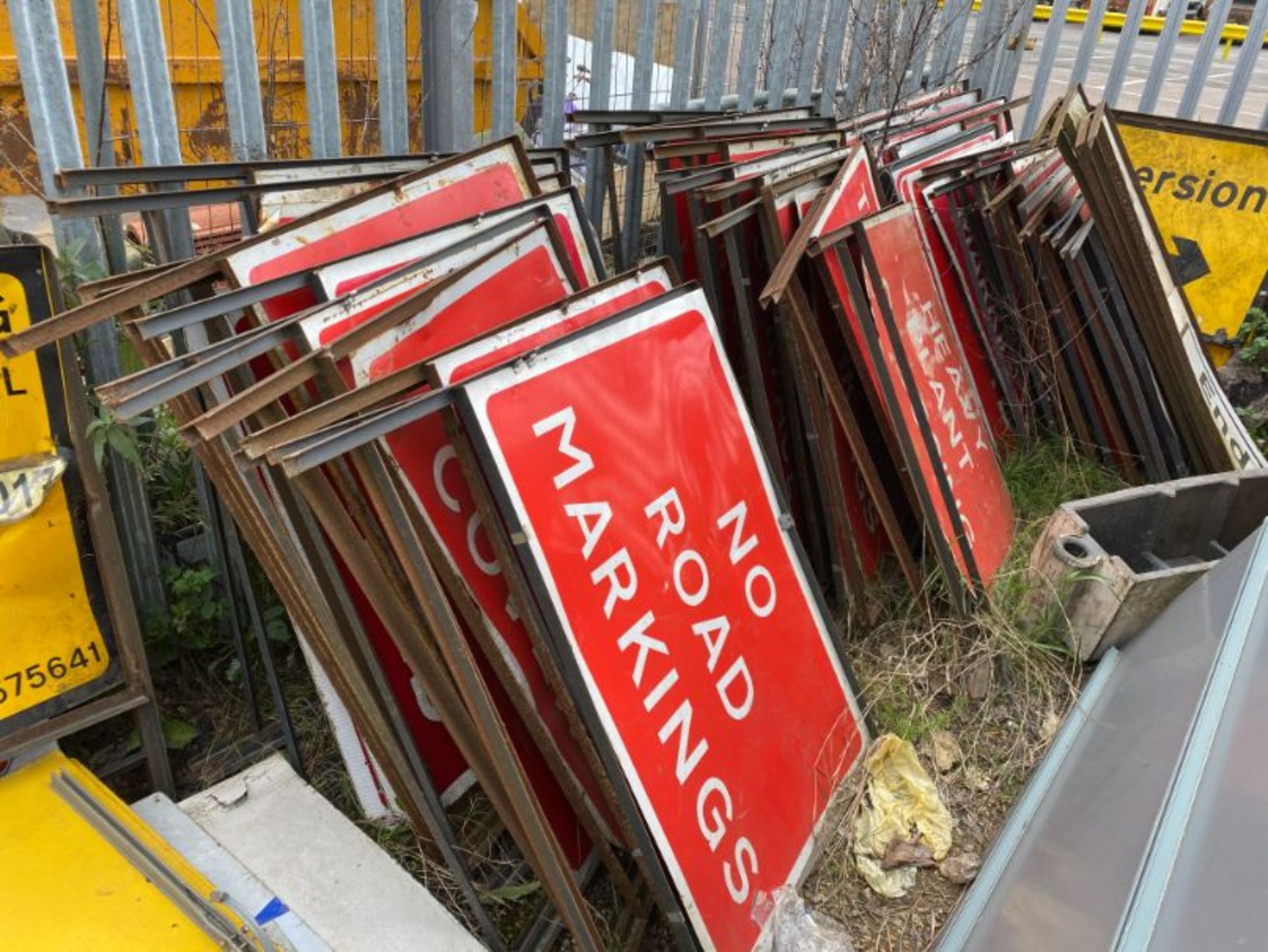 Qty various road signs and bollards, as lotted - Image 13 of 18