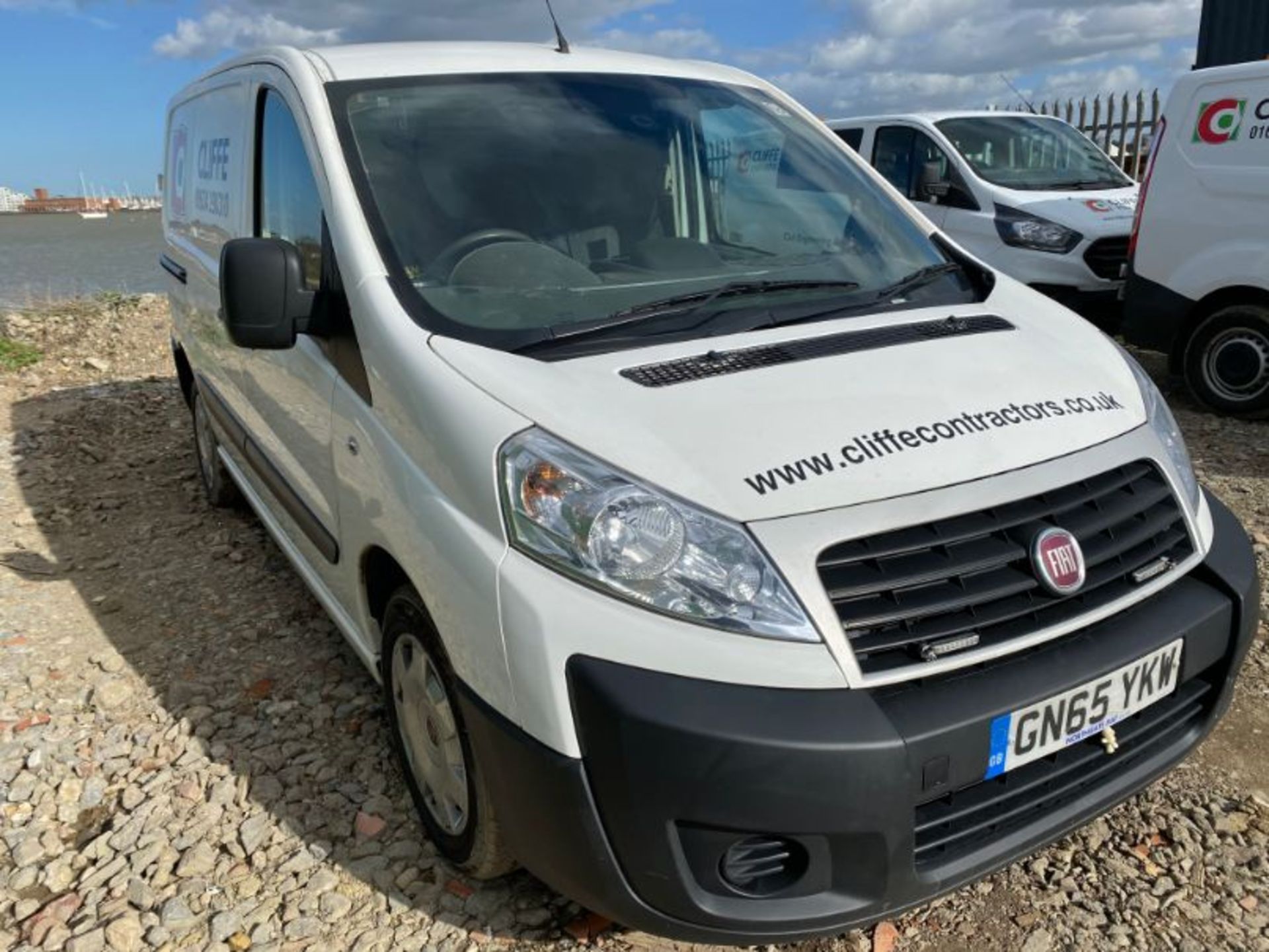 Fiat Scudo Comfort MultiJet 2.0D SW panel van: date of registration: 30.9.2015: reg no: GN65 YKW: