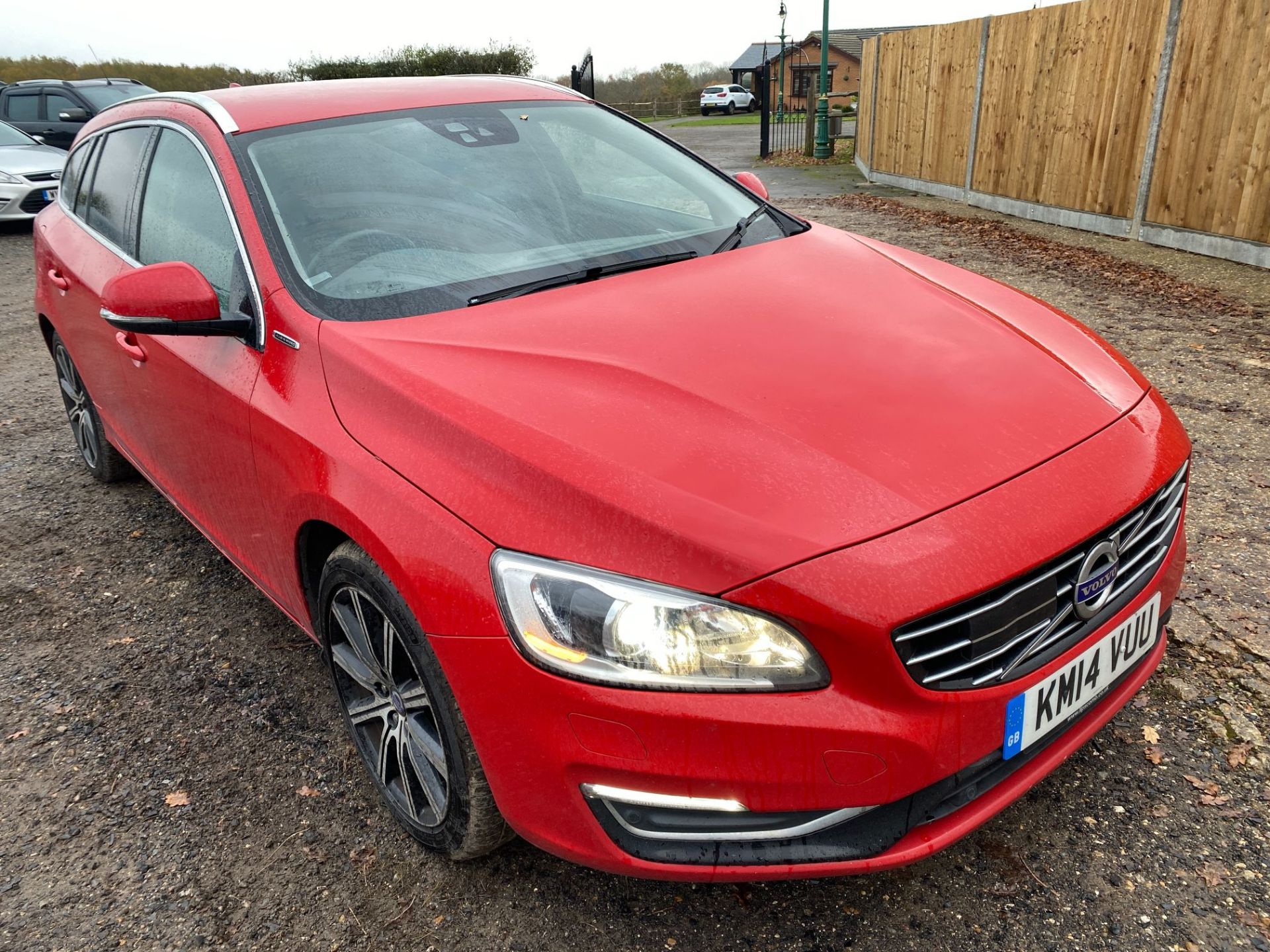 Volvo V60 twin engine plug in hybrid 2.4 D 5-door hatchback, Date of Registration: 1.5.2014,