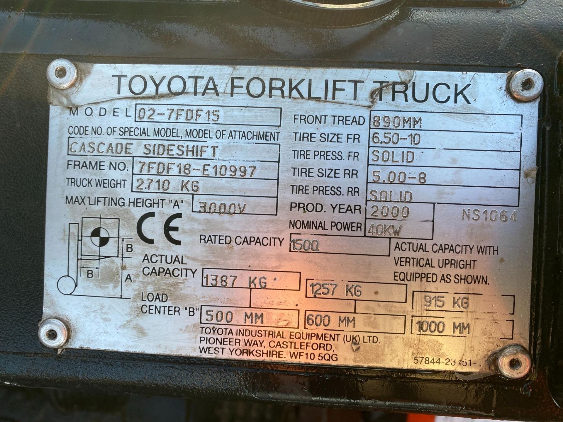 Toyota 15 SAS 02-7FDF-15 1500kg diesel forklift truck, Serial No: 7FDF18-E10997 (2000) 1,695 - Image 2 of 7