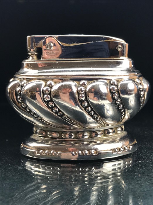An early 20th century Ronson 'Crown' white metal table lighter, reg. no. 850881 - Image 4 of 5