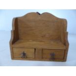 Small pine decorative kitchen shelving unit approx.40cm wide