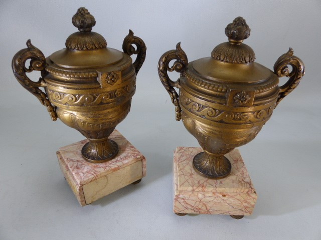 Pair of decorative French urns on marble plinths - Image 3 of 4